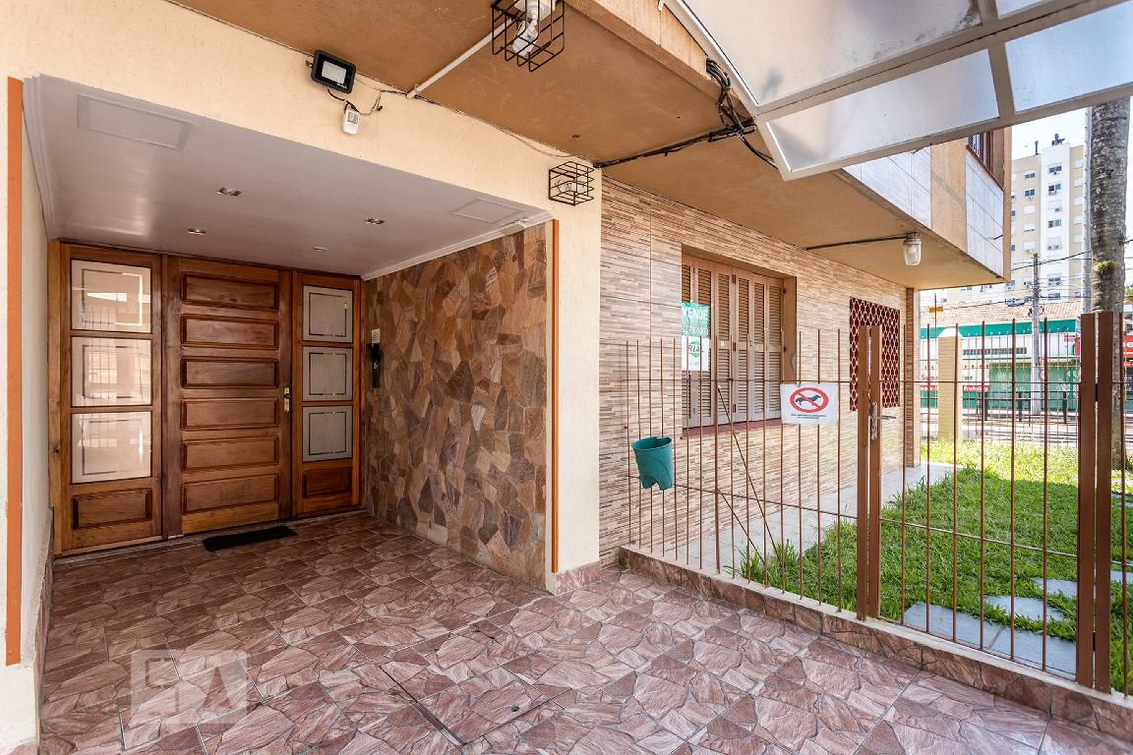 Entrada - Conjunto Alvorada