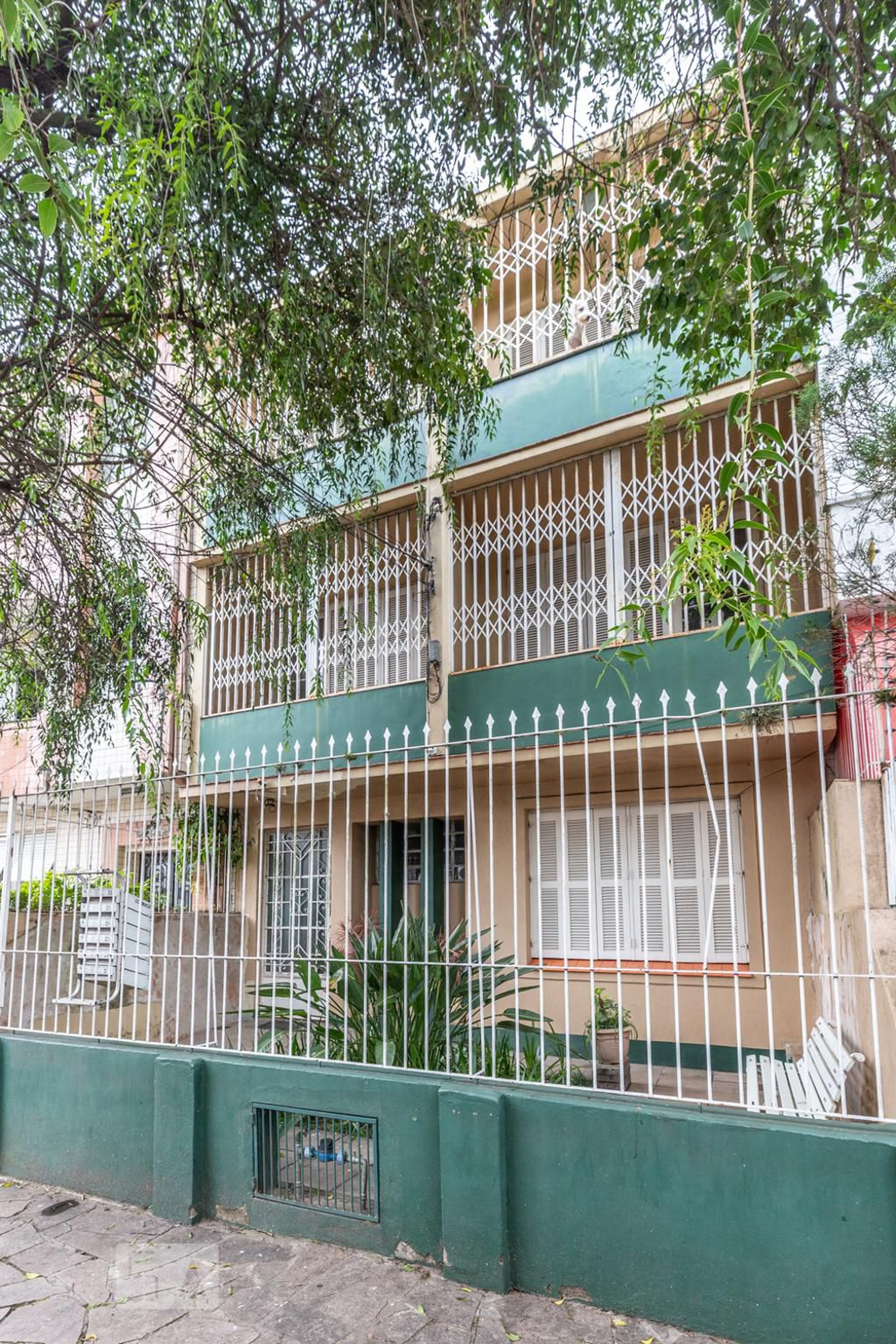 Fachada Condomínio em Rua Giordano Bruno, 271