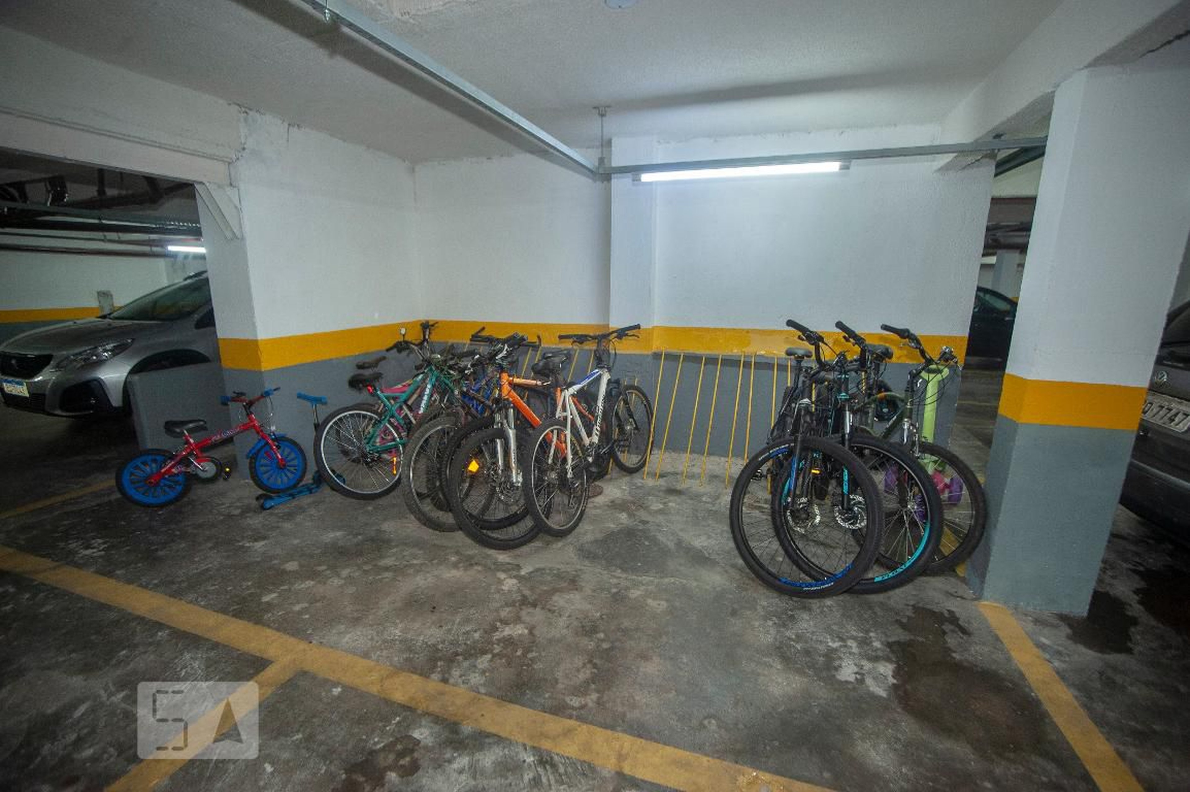 Bicicletário Condomínio San Marino