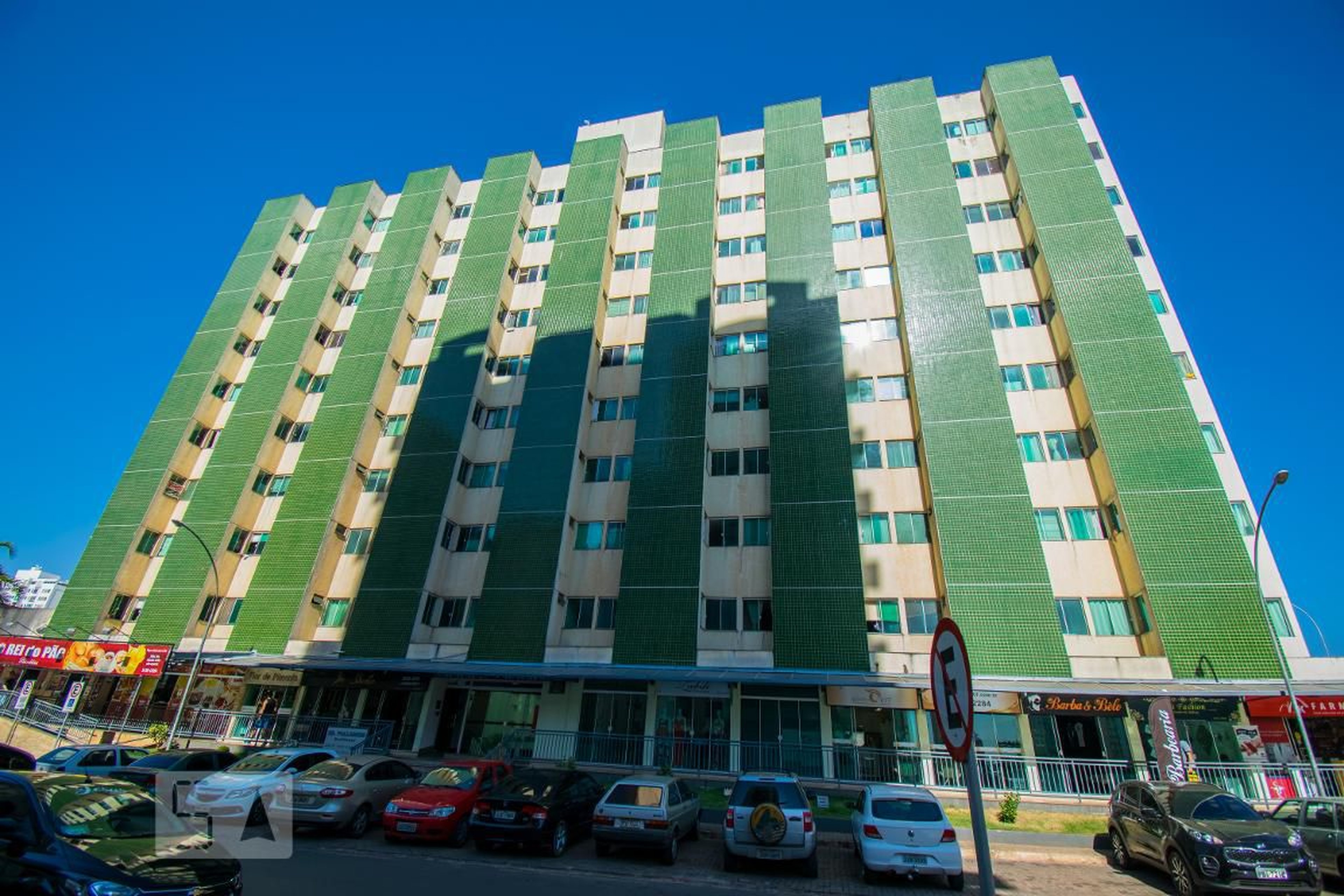 Fachada Condomínio em Rua das Aroeiras, Qd 107 Lote 01