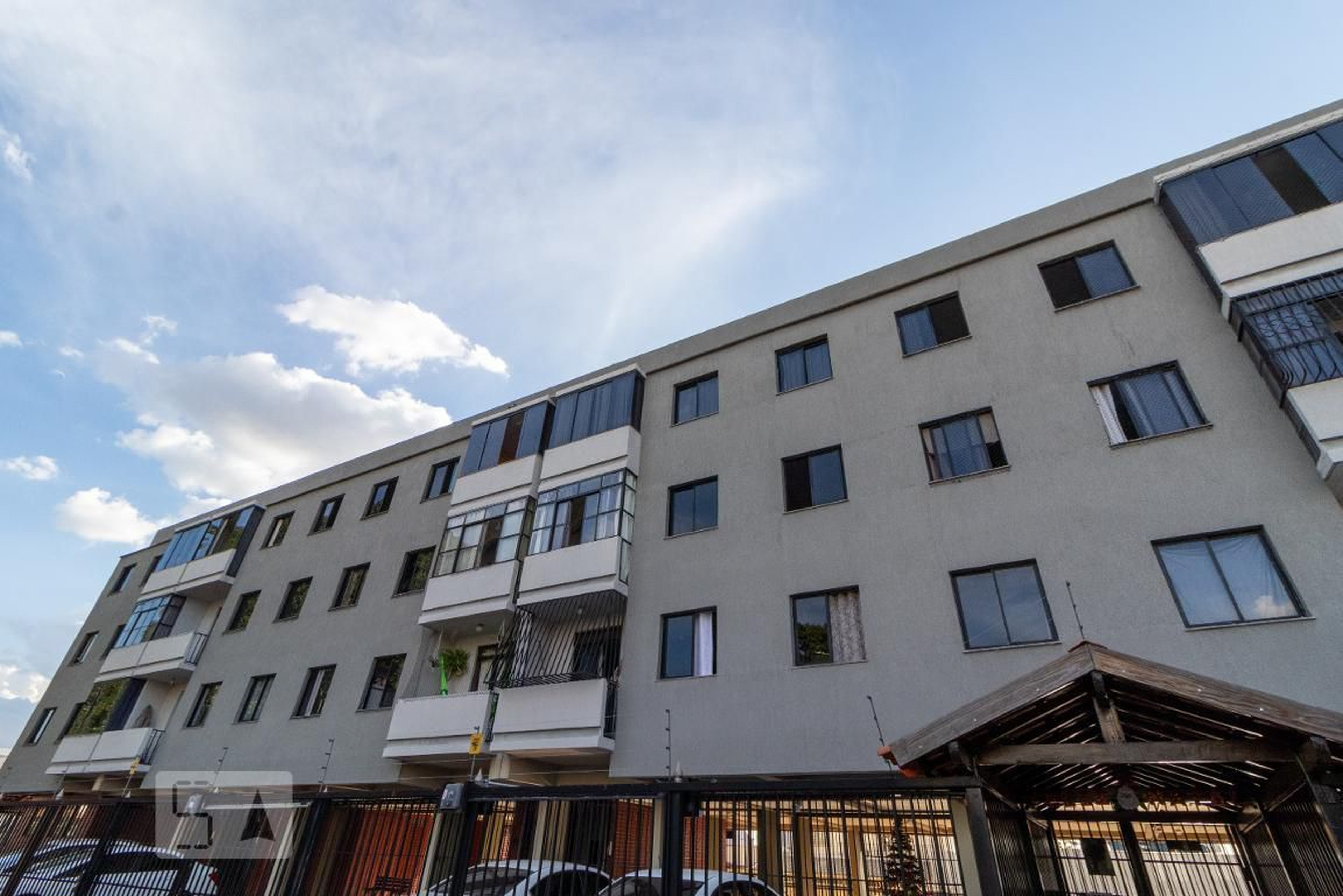 Fachada Condomínio em Qi 18, Bloco P