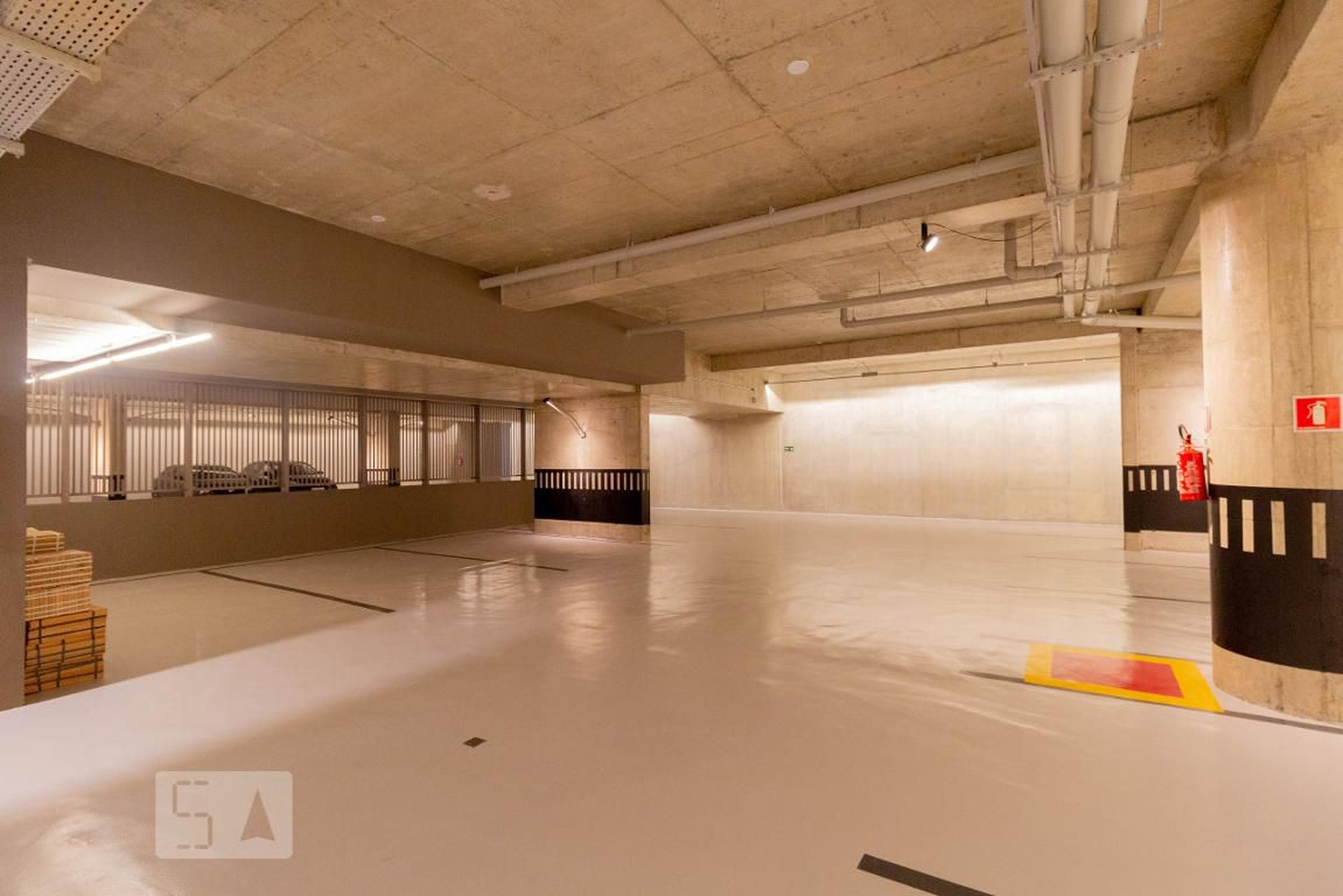 Estacionamento - Asia 173