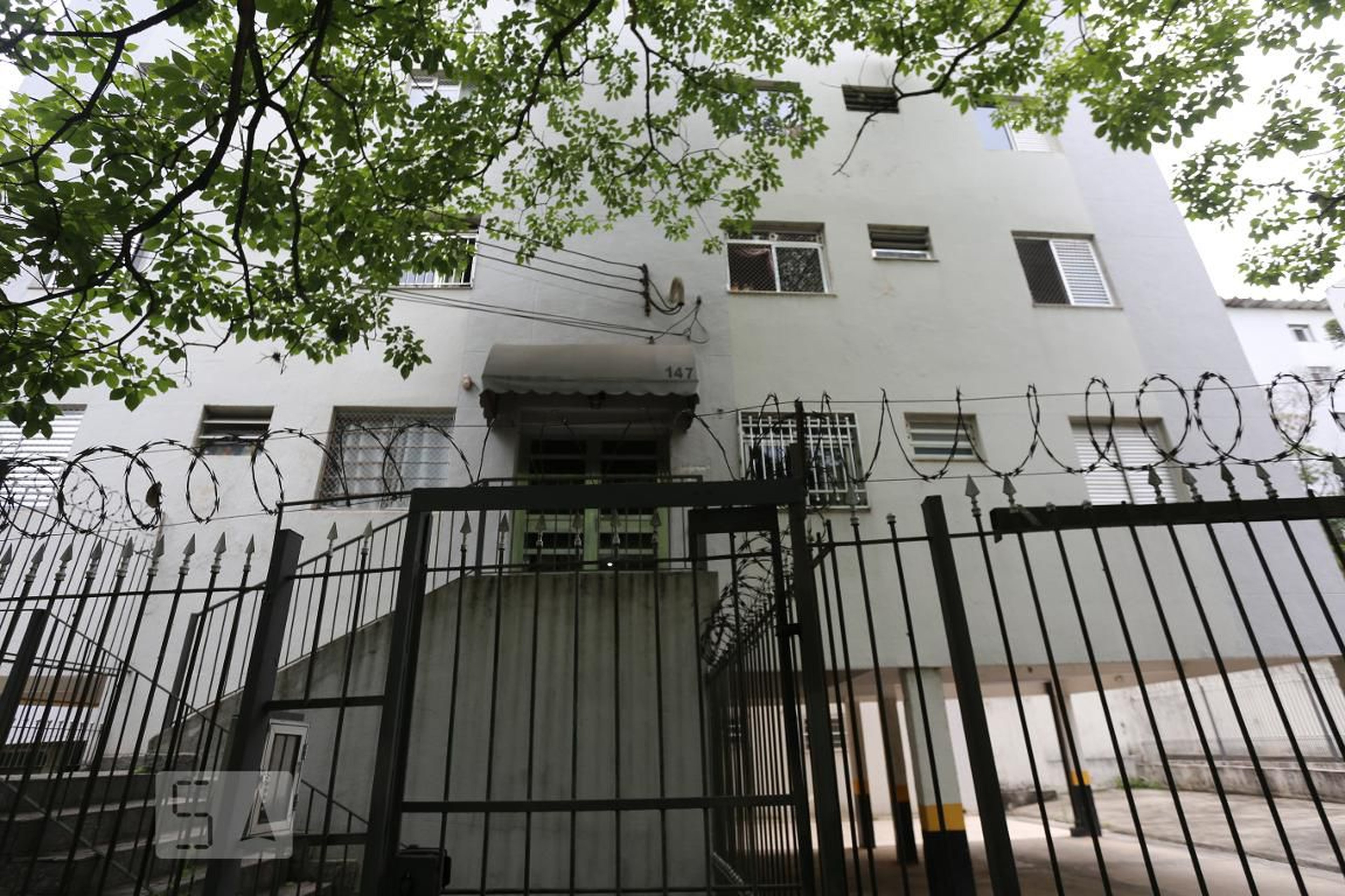 Fachada do Condomínio Condomínio em Rua José Álvares Maciel, 147