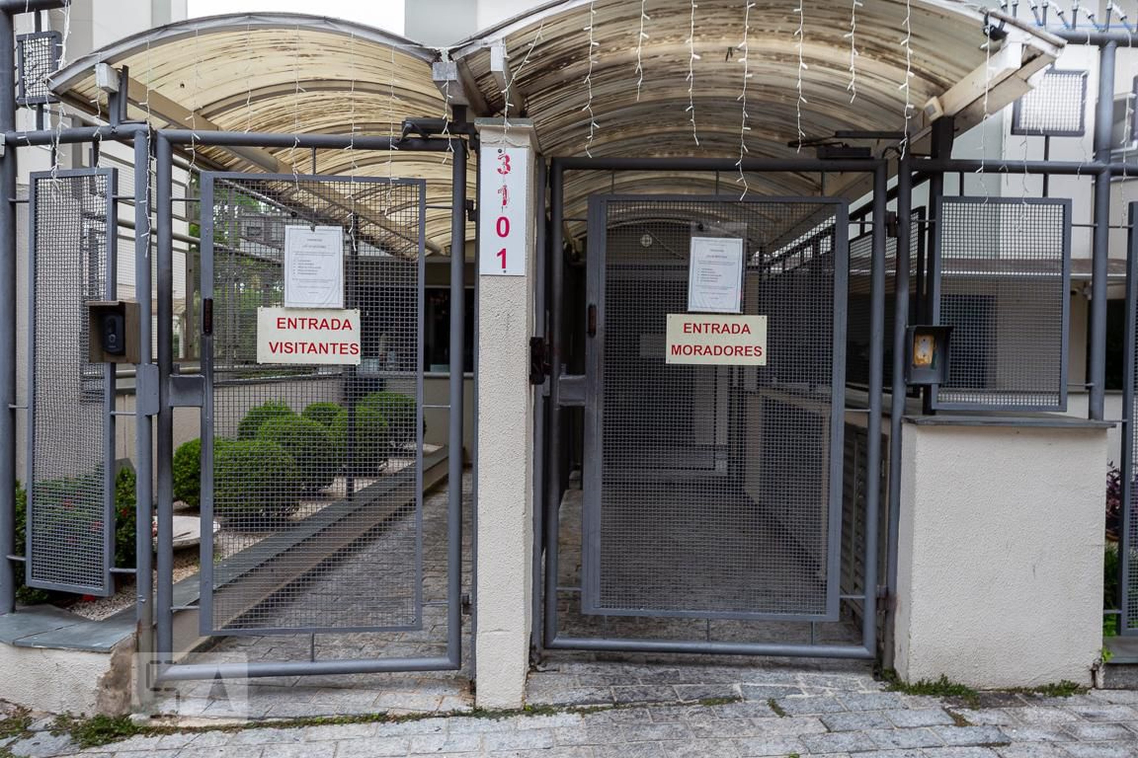 Fachada do Condomínio Condomínio City América