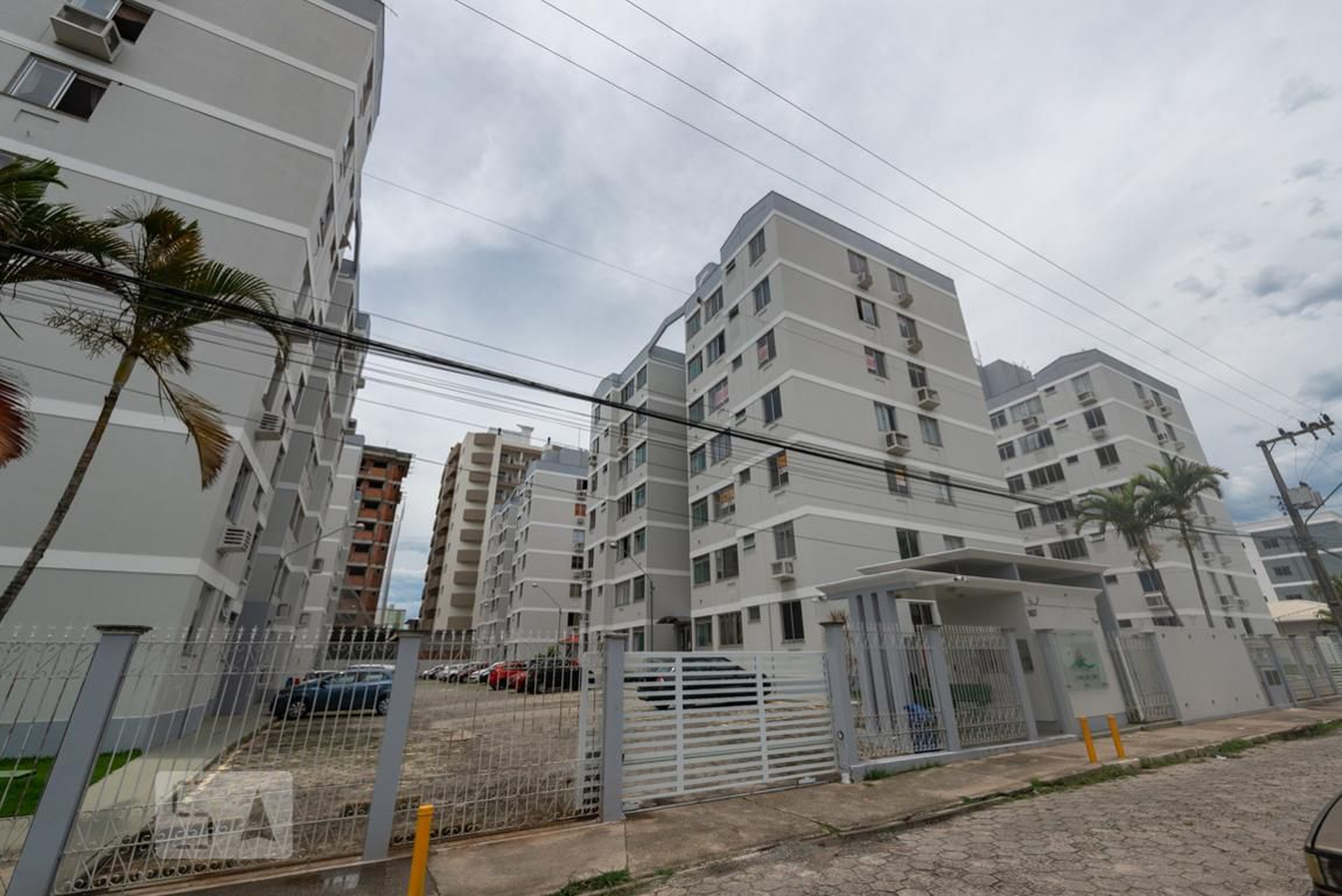 Fachada Residencial Avenida das Torres