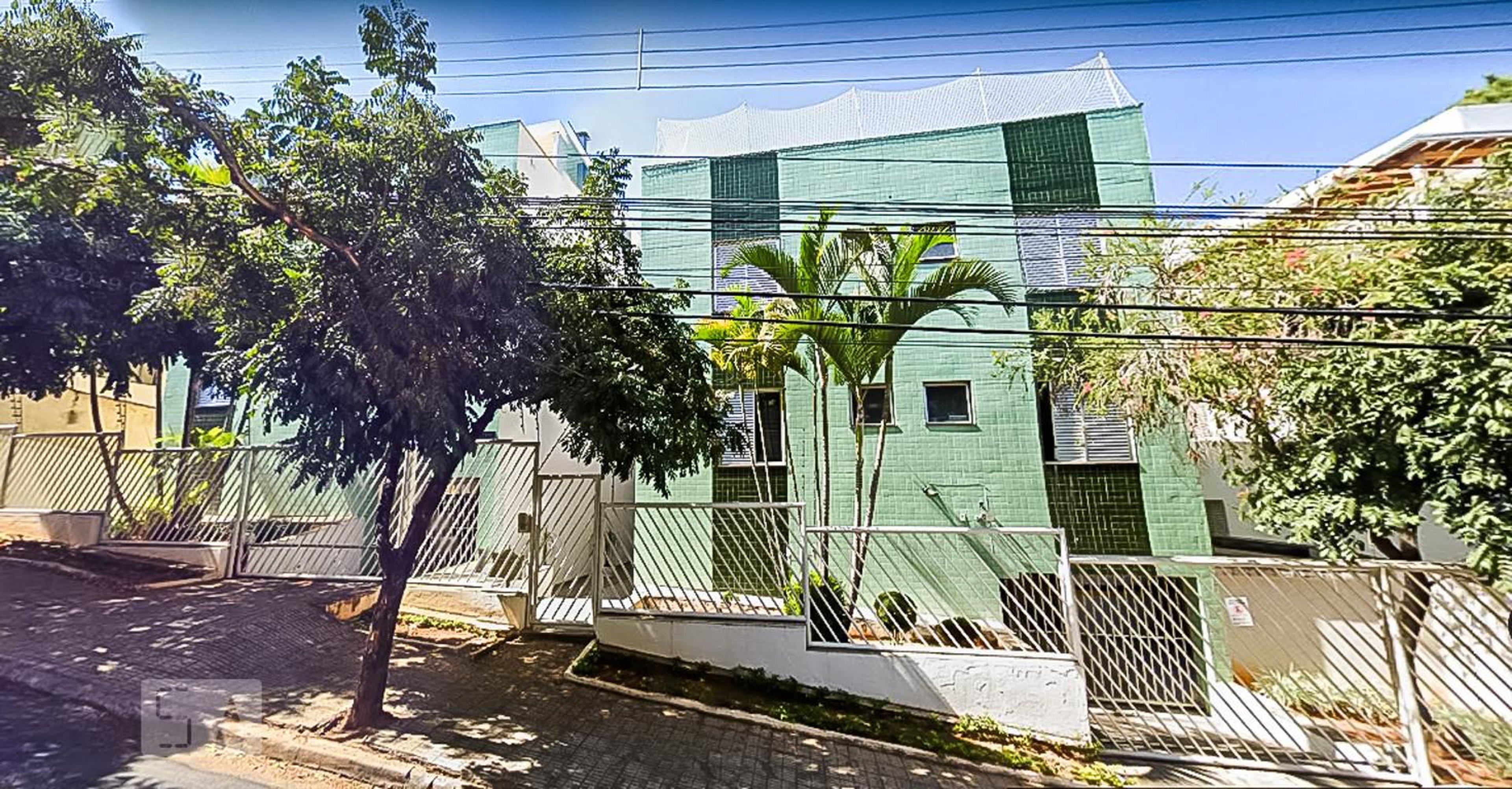 Fachada Condomínio em Rua Desembargador Paula Mota, 1019