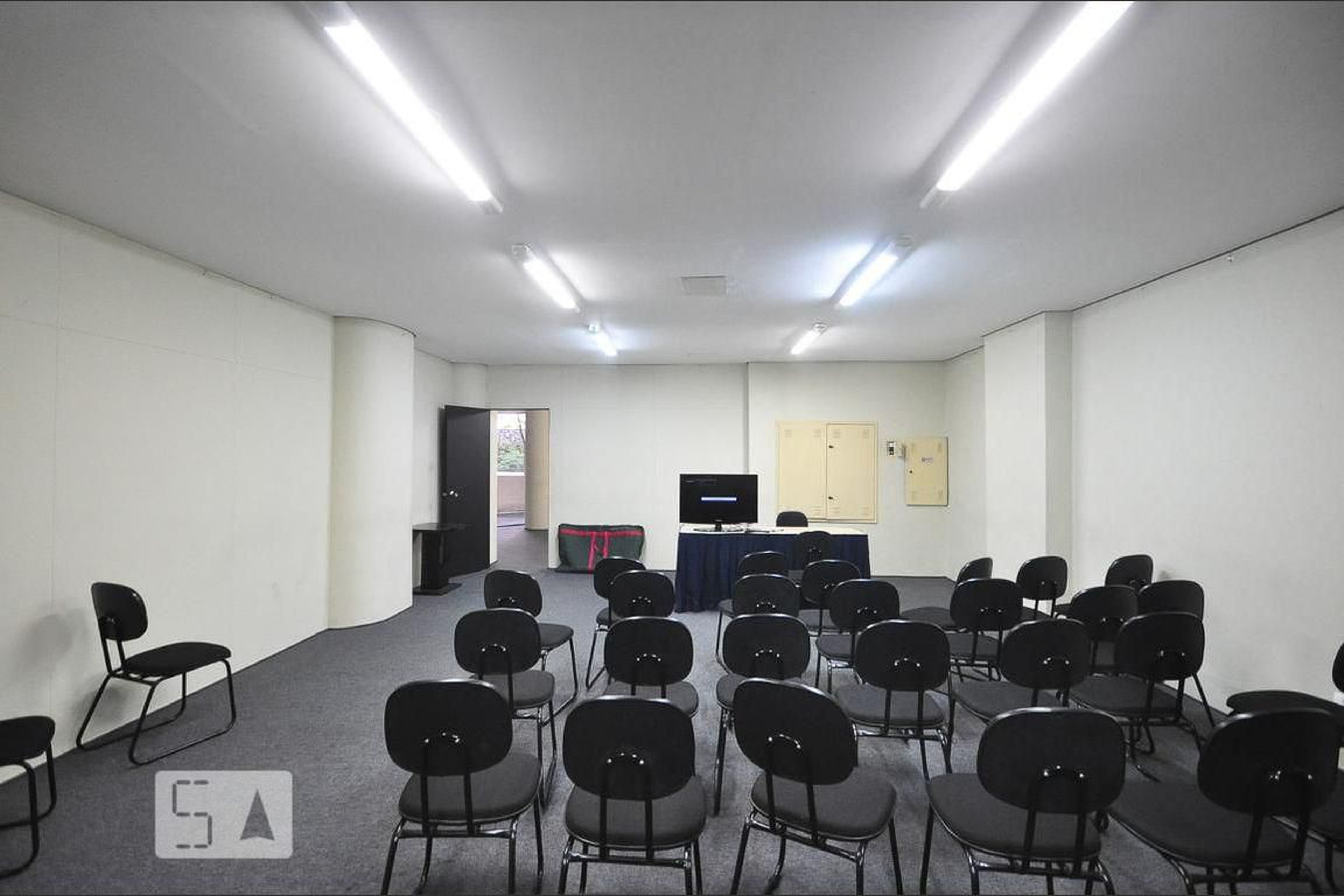 Sala de reunião - The Hill Residence