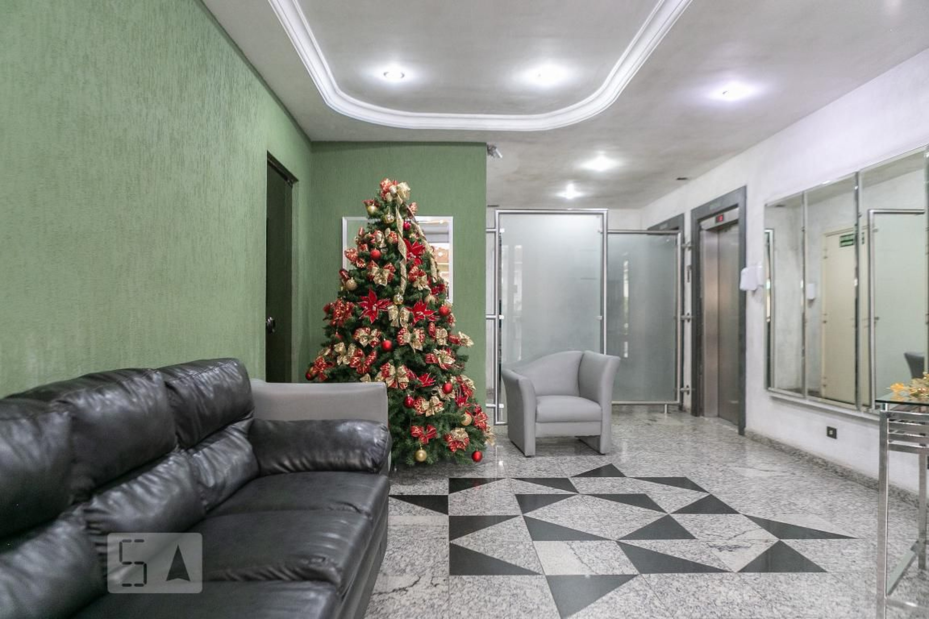 Hall de entrada - Gaudí