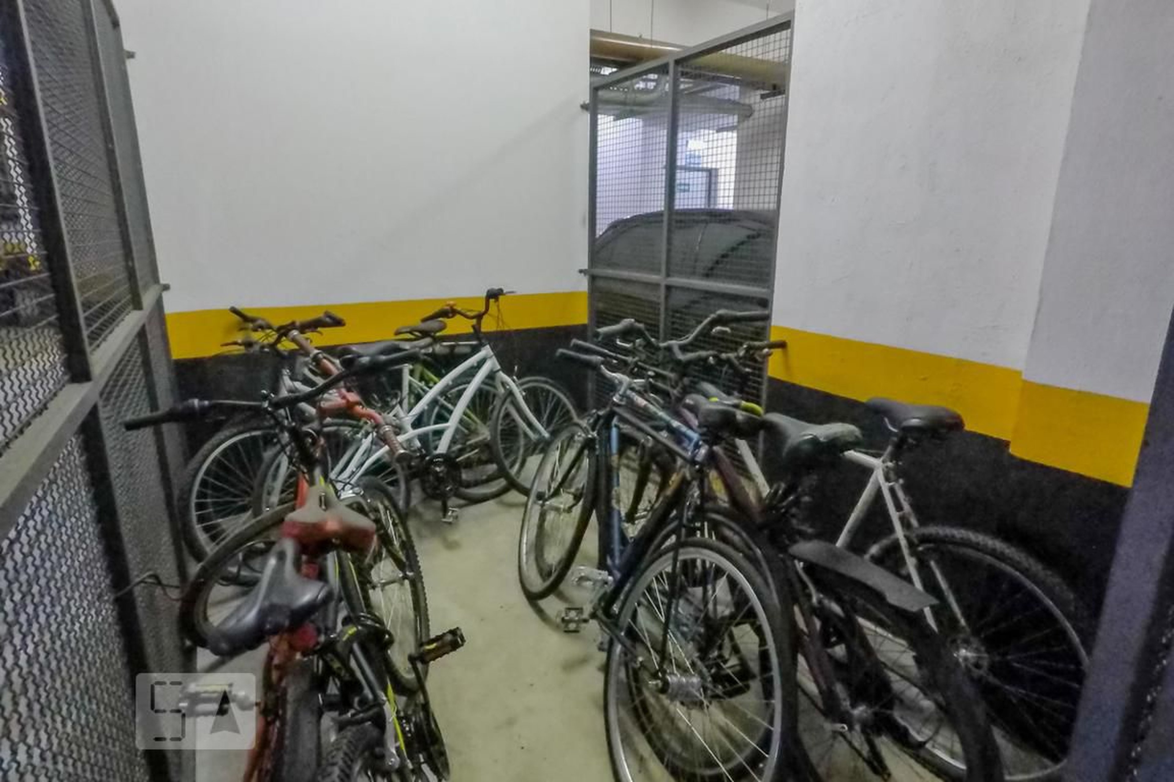 Bicicletario - Verona Tropical