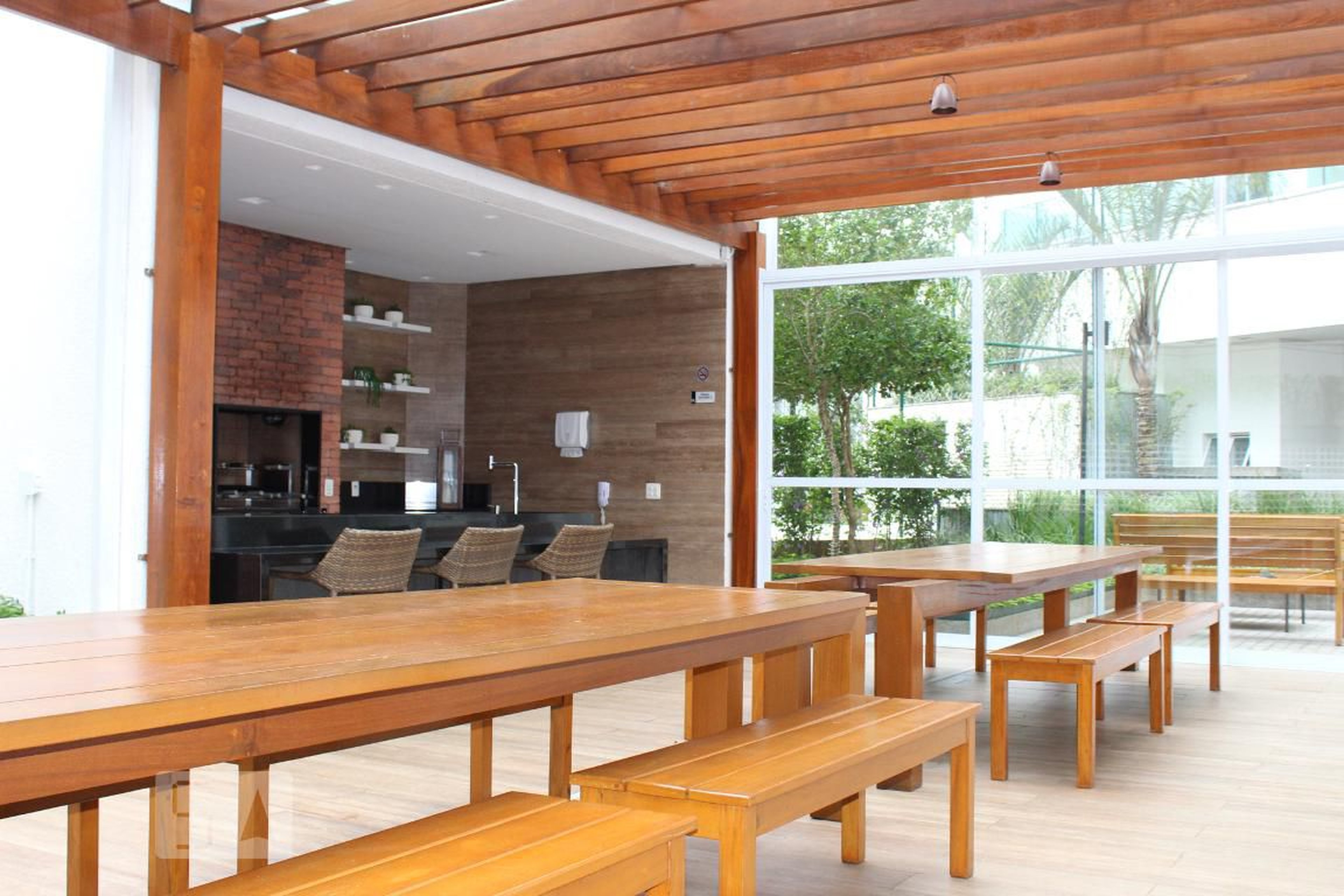 Churrasqueira - One Gramercy Park, Alphaville  Tegra