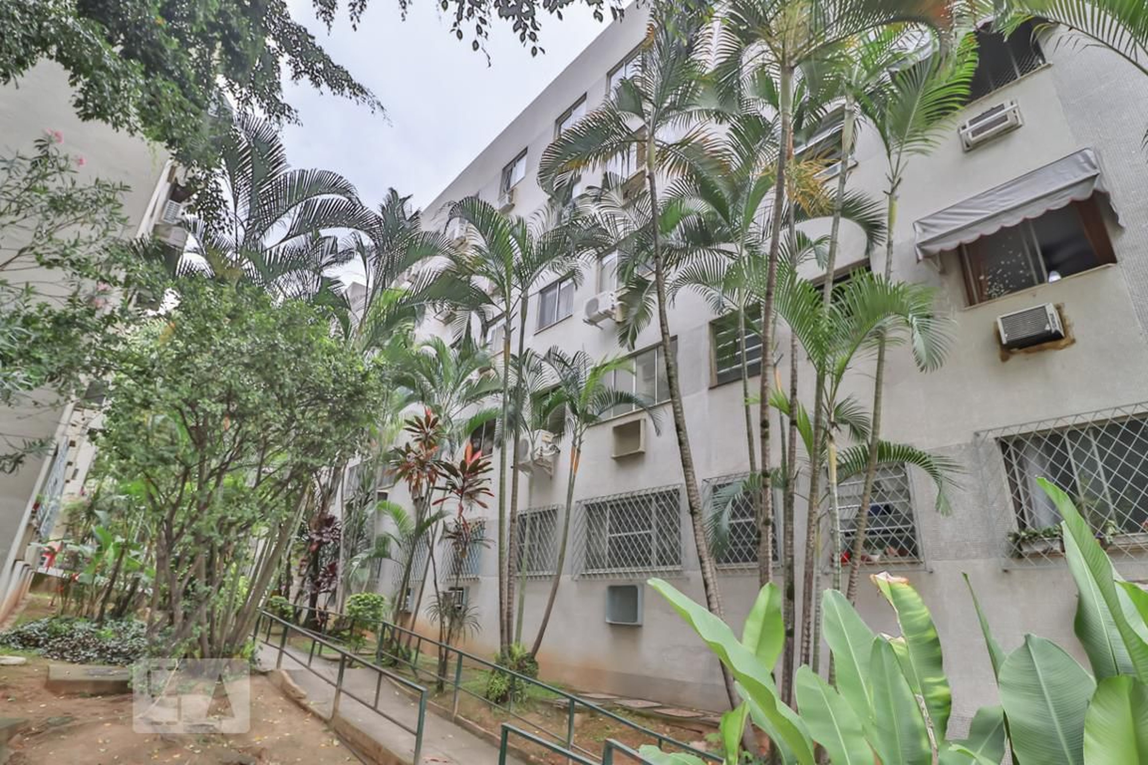 Fachada do Condomínio Condomínio Moradas dos Beija Flor