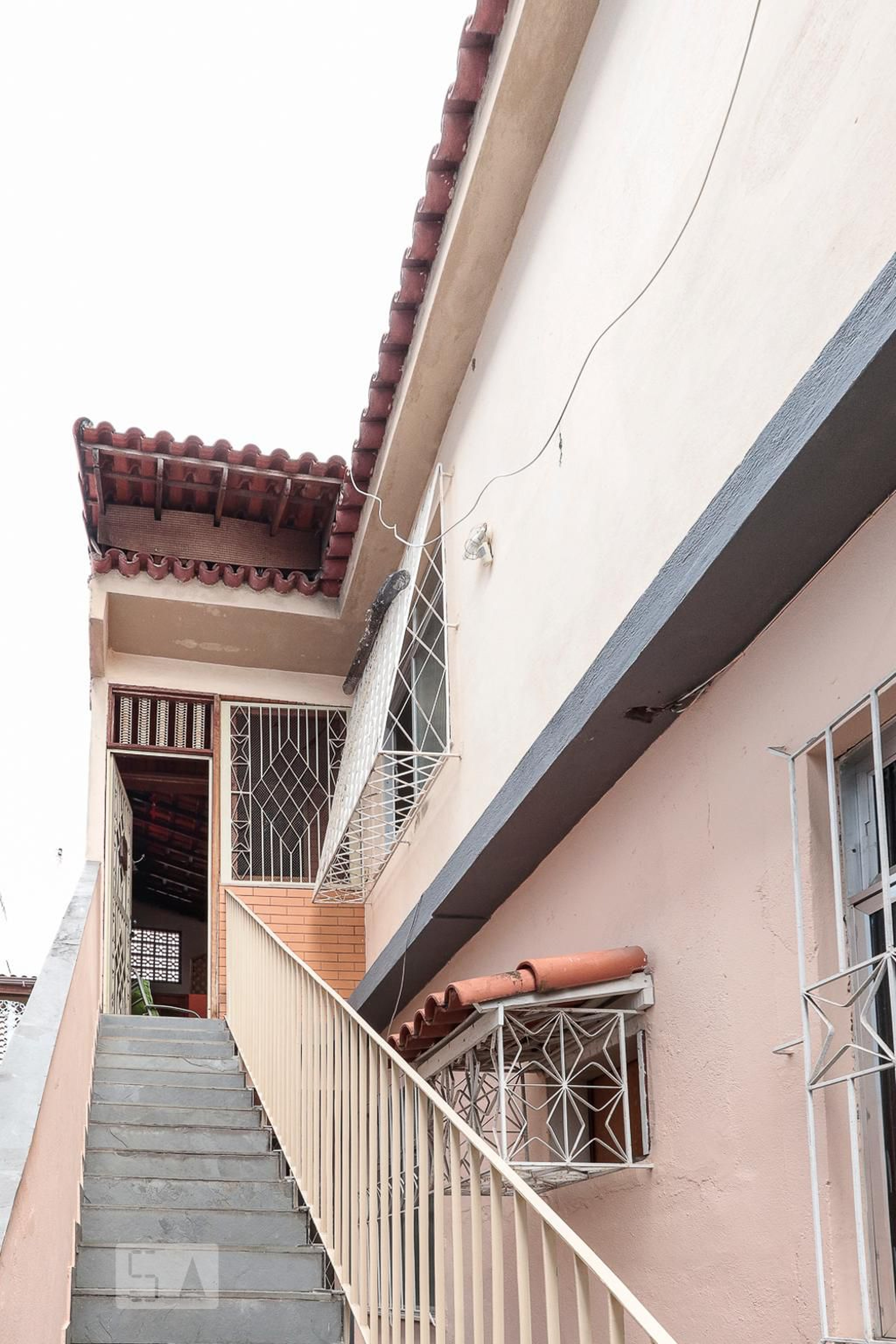 Entrada Condomínio em Rua Honório, 1630