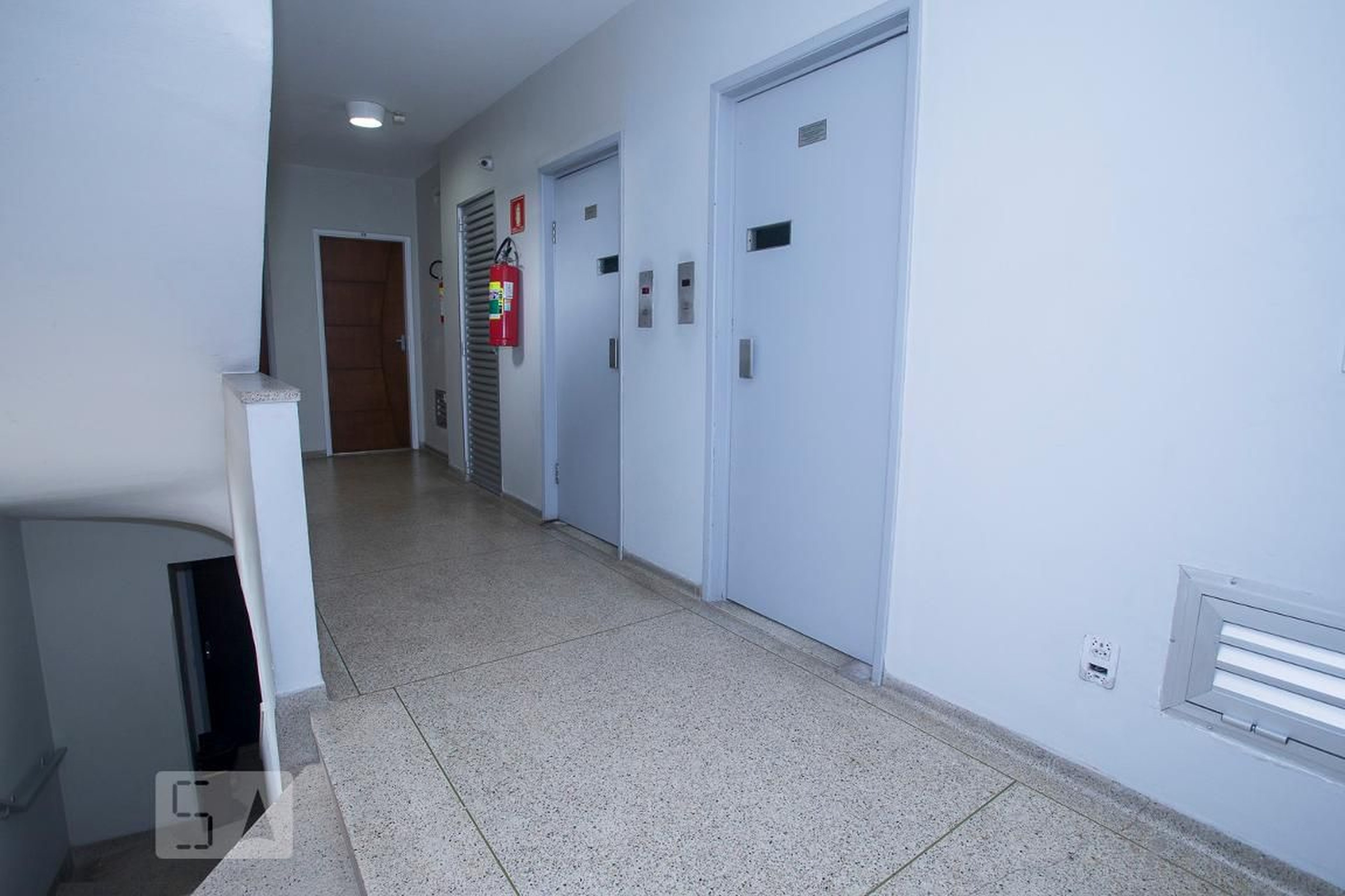 Hall de Entrada - Edifício Oeste