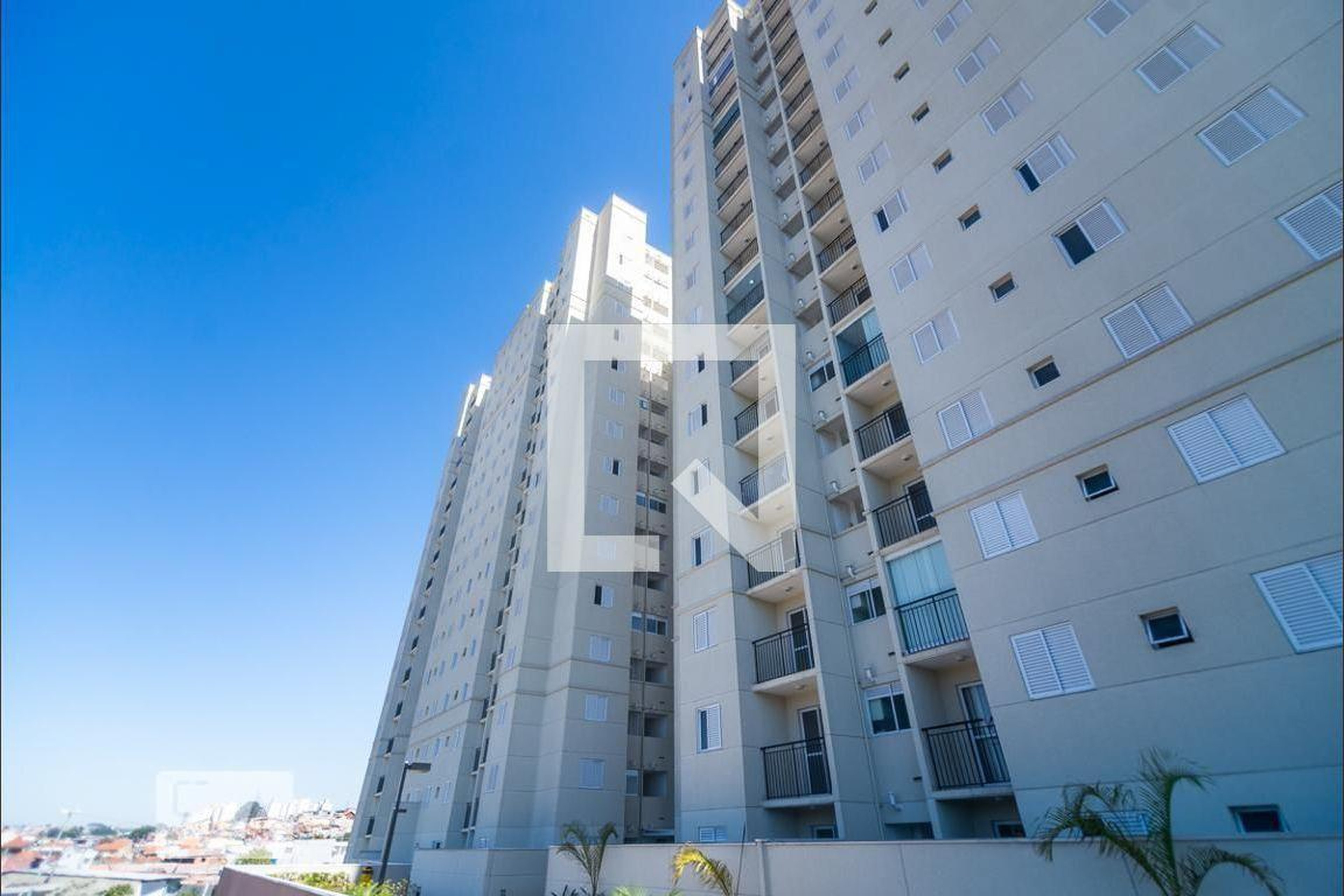 Fachada Condomínio HomeClub Carrão