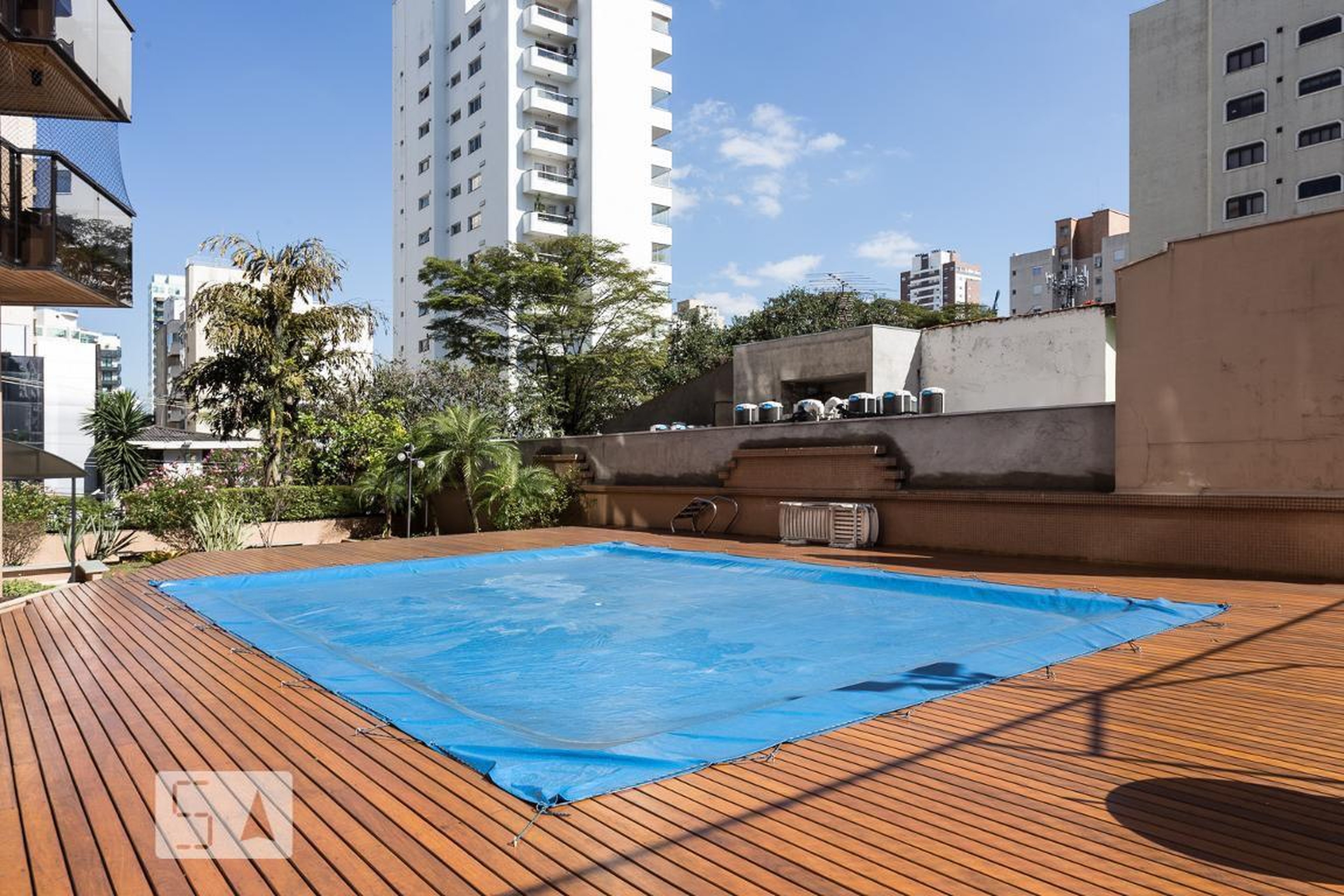 Piscina - Pallas Athenas