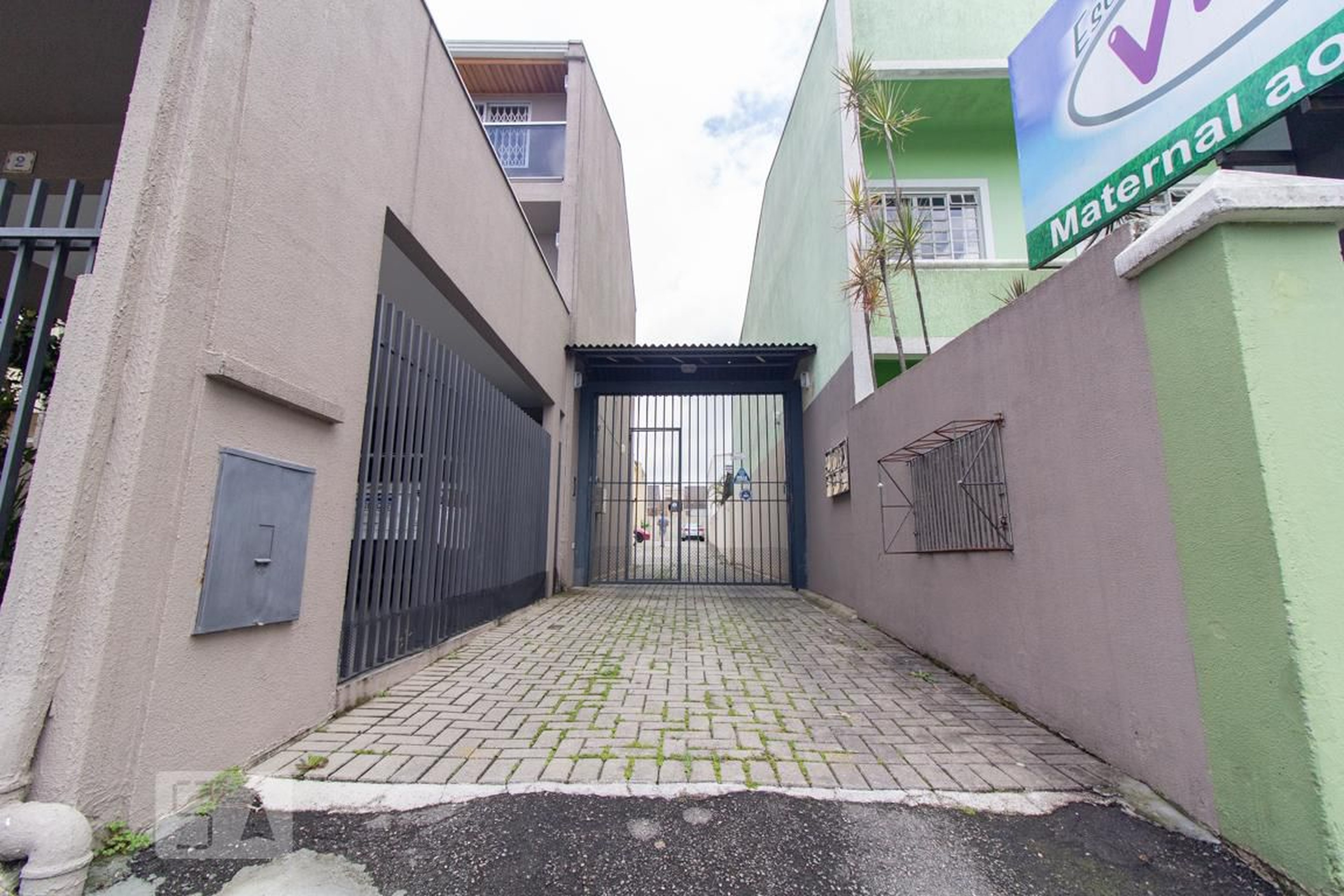 Fachada do Condomínio Condomínio É Uma Casa Residencial