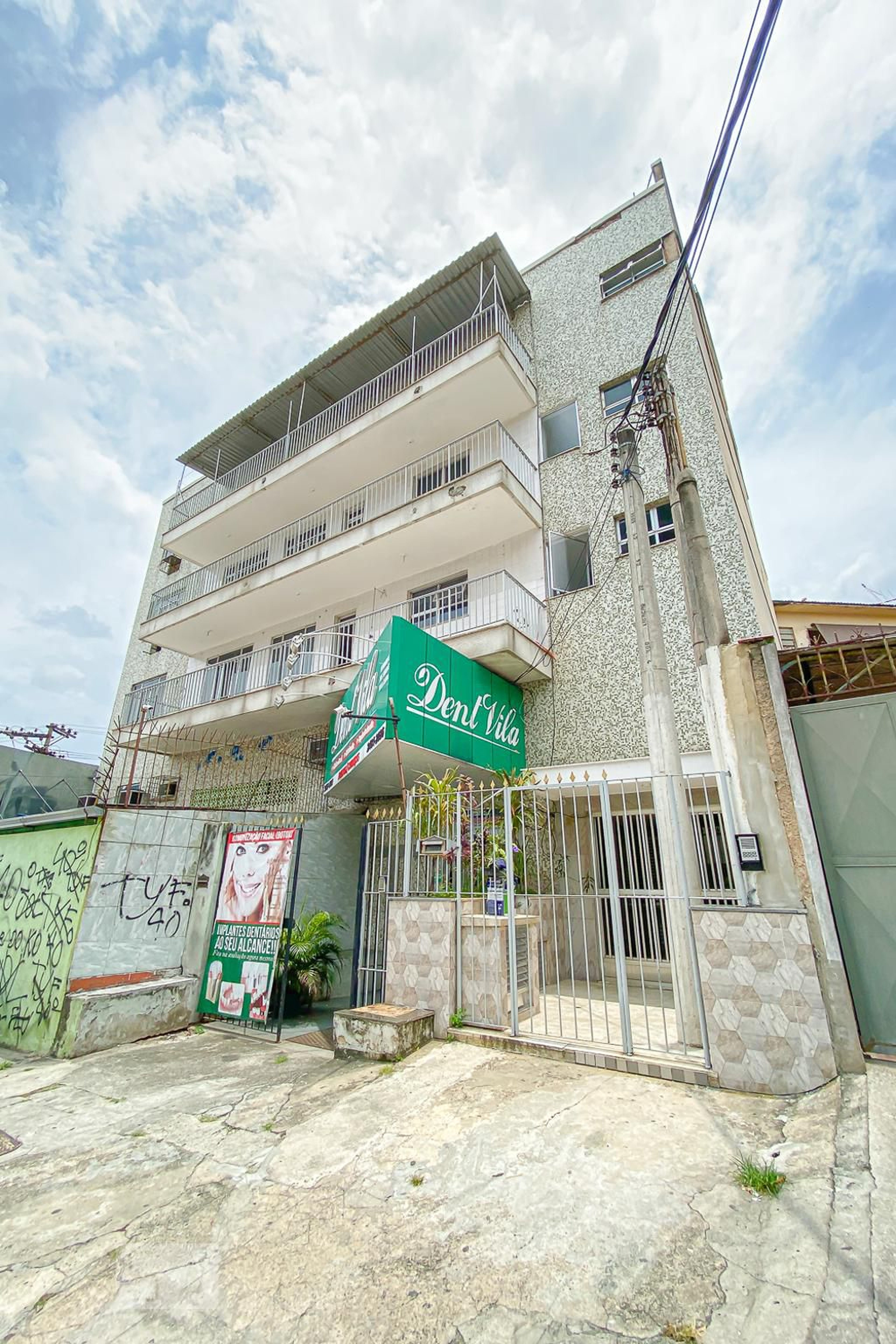 Fachada do Prédio Condomínio em Rua São João Gualberto, 25