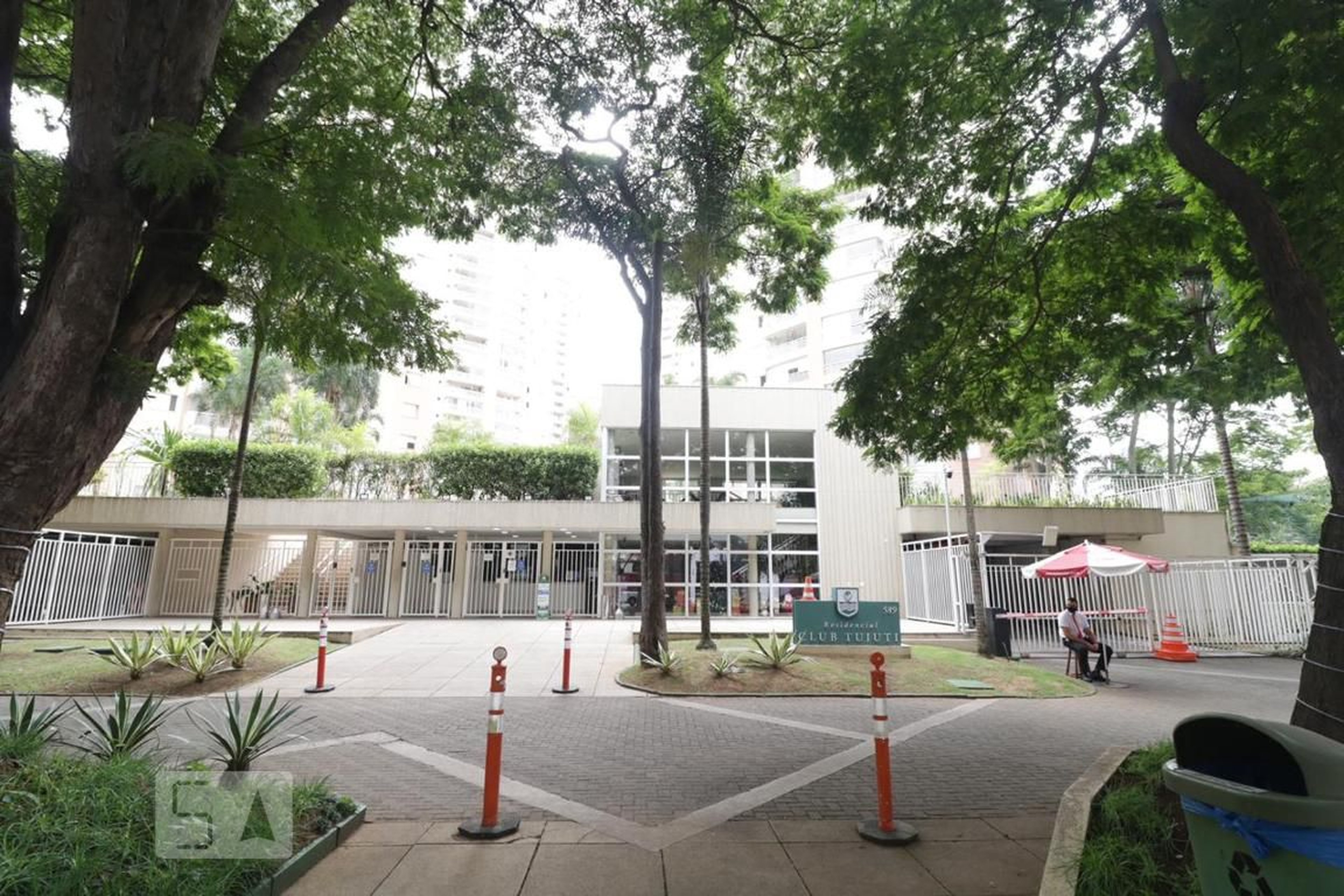 Fachada do Condomínio Condomínio Club Tuiuti