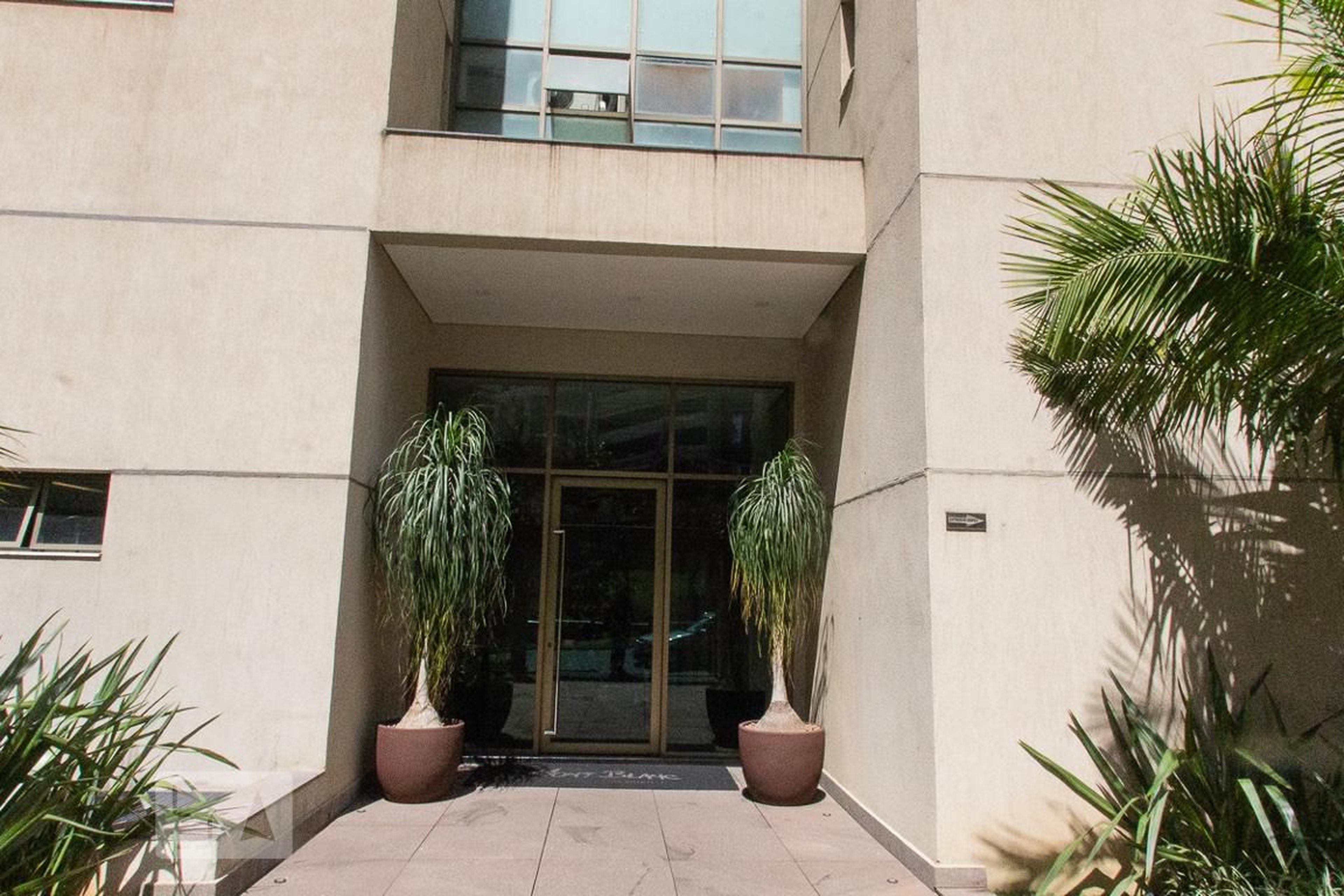 Entrada do Prédio - Edifício Mont Blanc