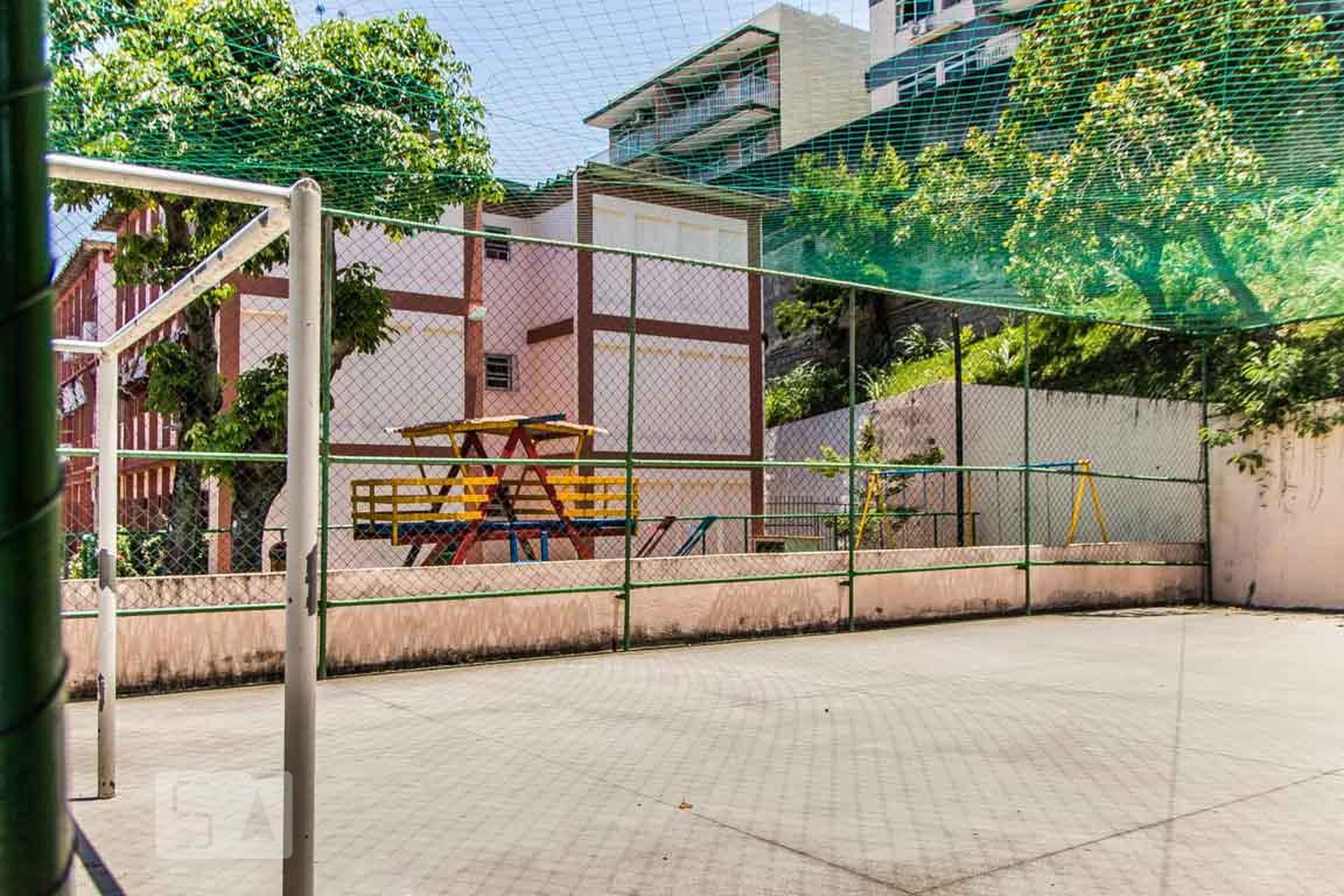 Quadra - Almirante Alves Camara