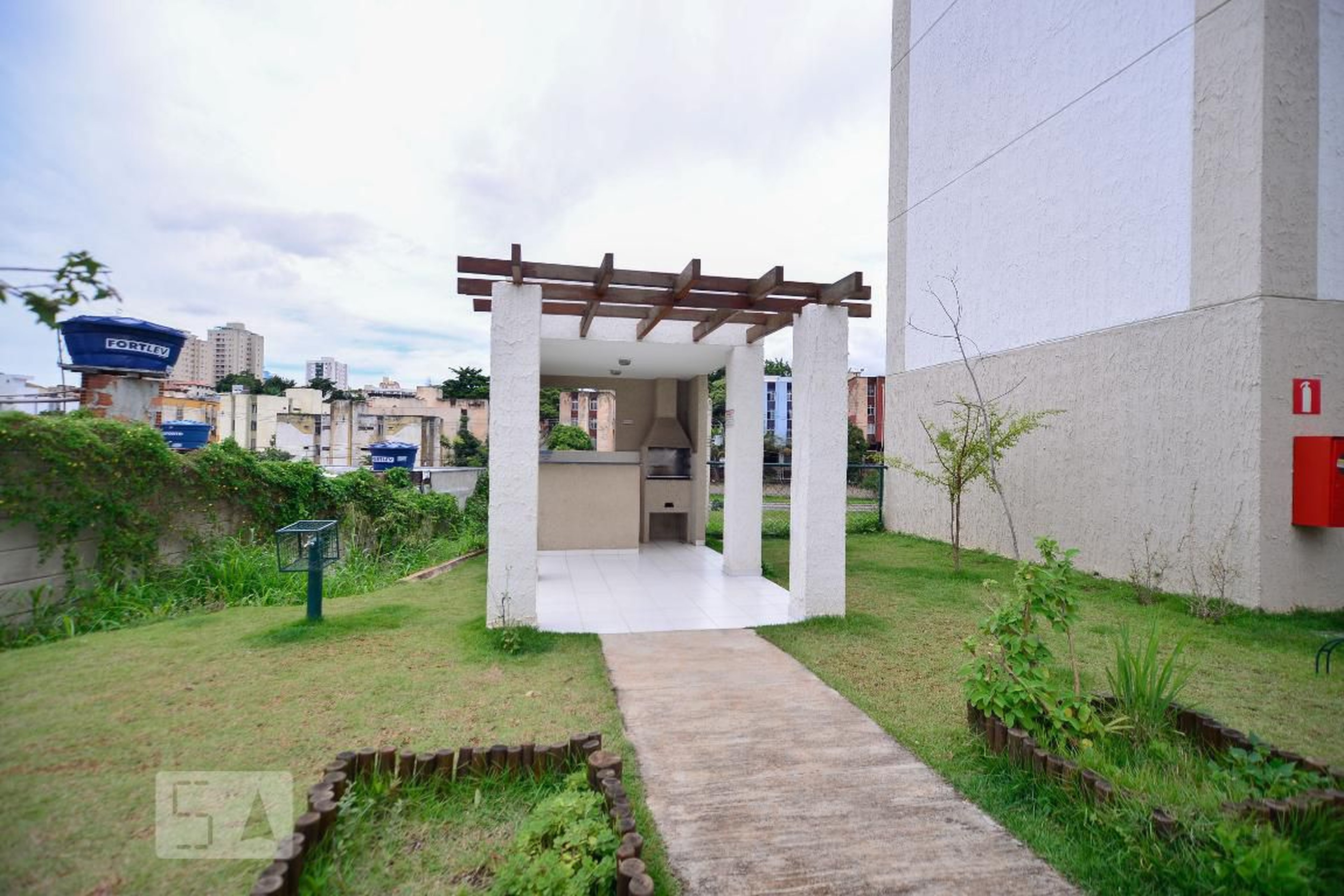 Churrasqueira - Residencial Vista Azul