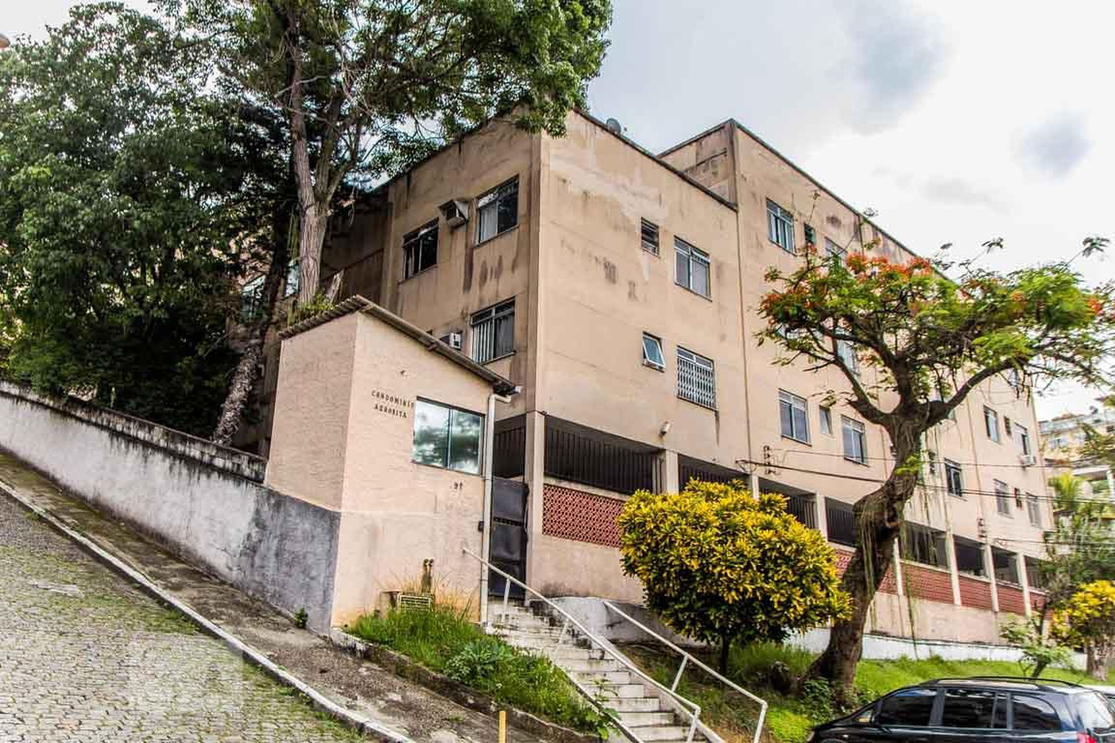 Fachada do Condomínio Condomínio Conjunto Habitacional Aerobita Ilha