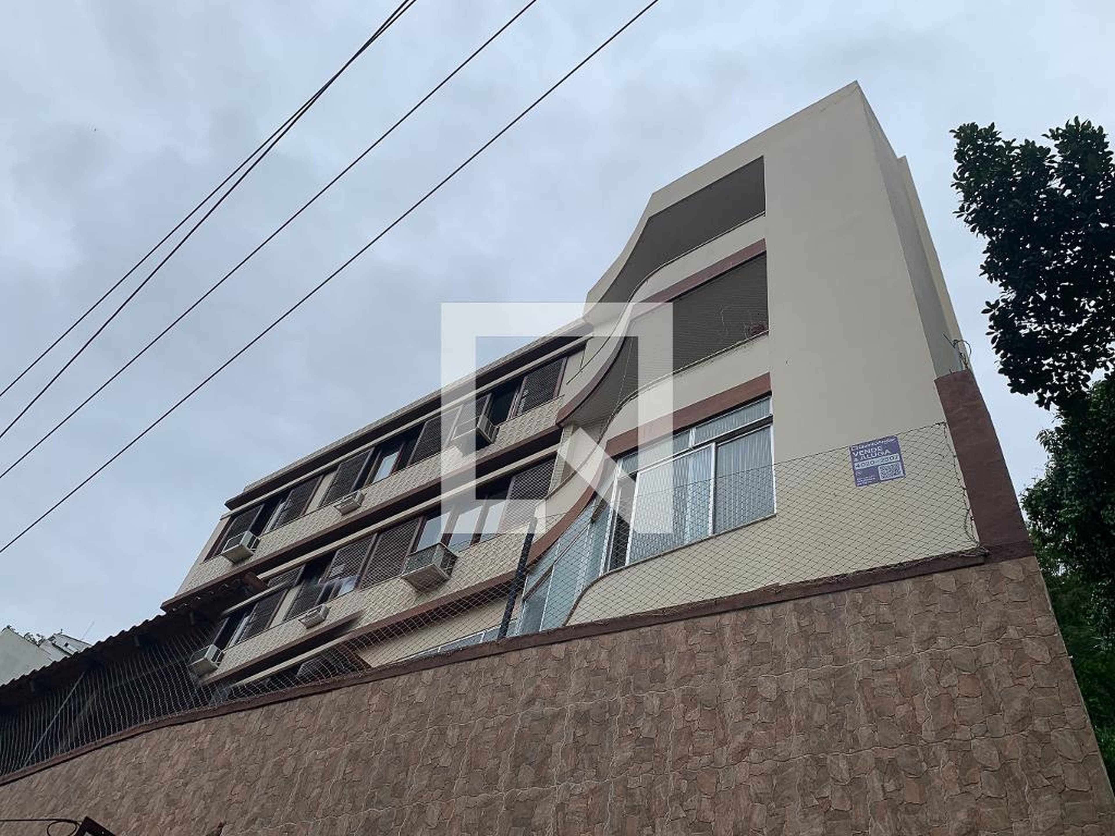 Fachada Condomínio em Rua Professor Luiz Cantanhede, 163