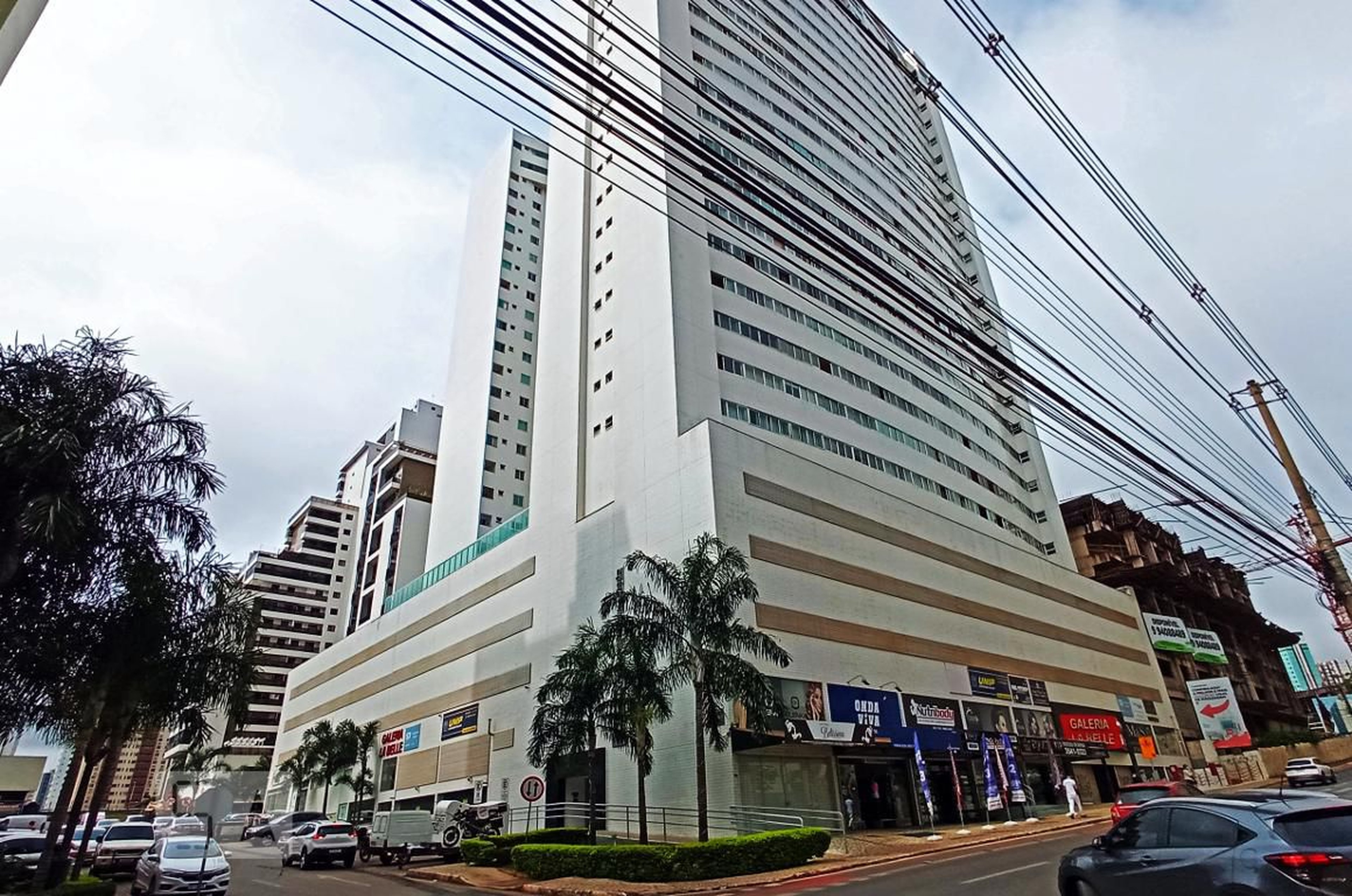 Fachada Condomínio La Belle Maison