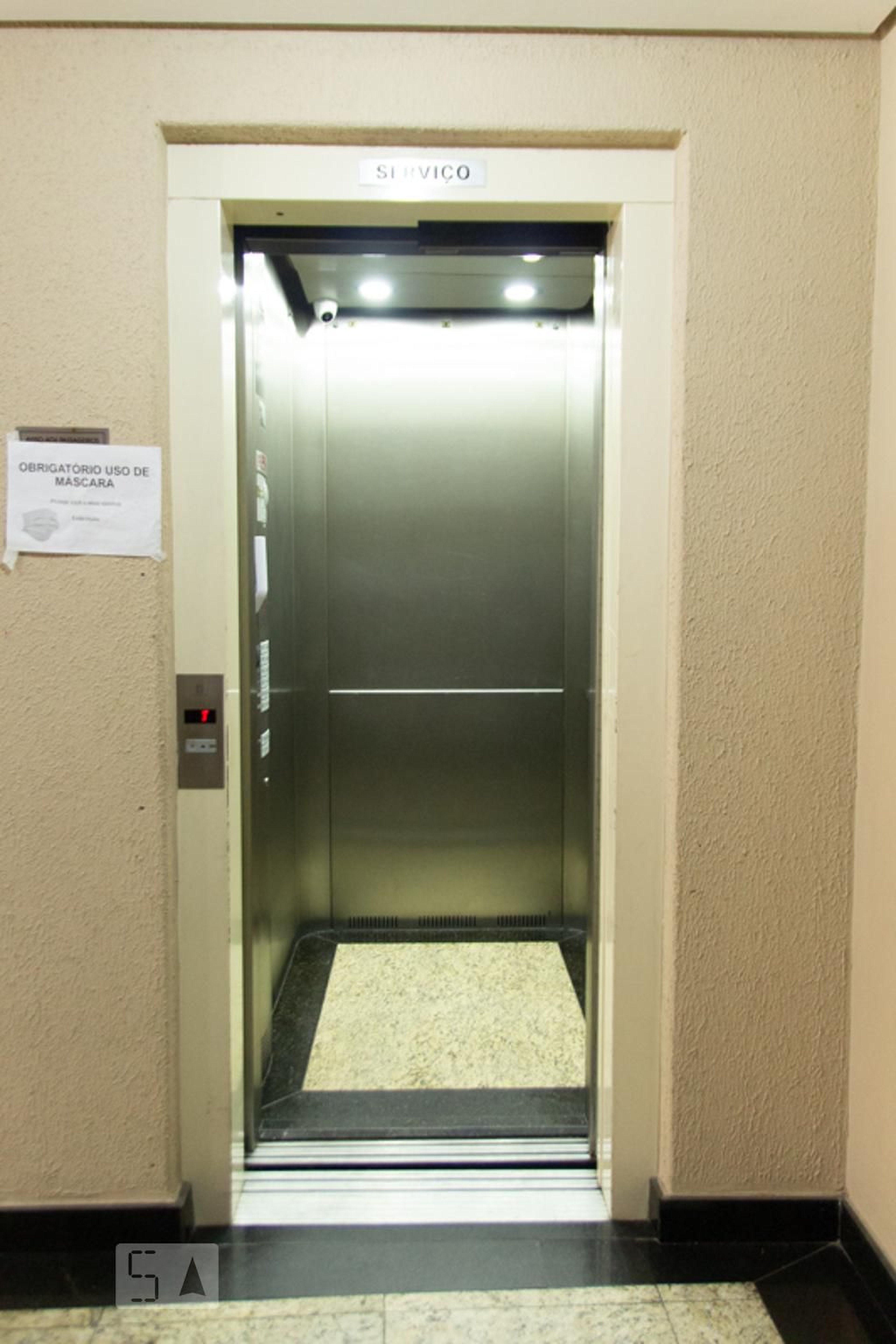 Elevador - Edifício Mikonos