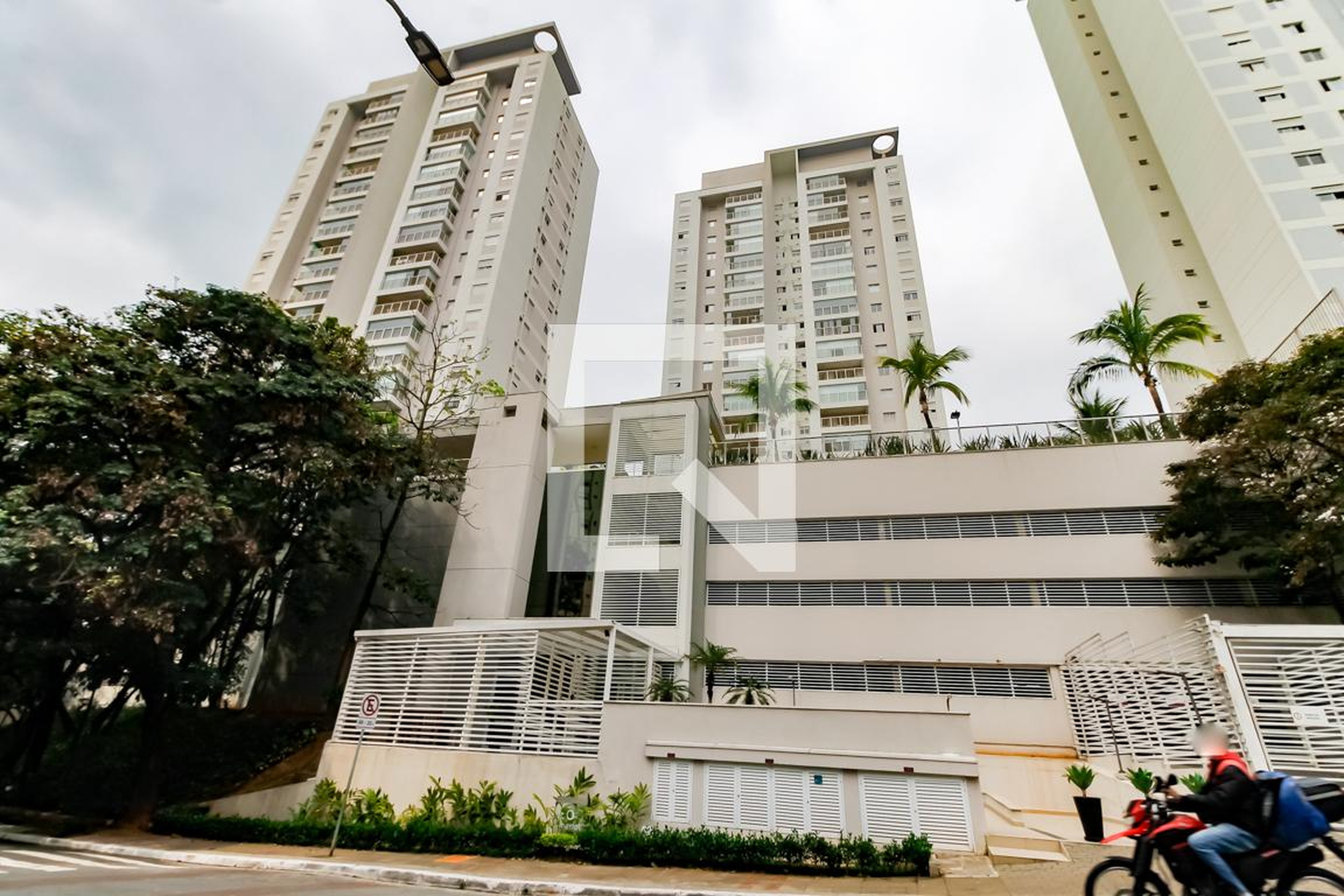 Fachada do Prédio Condomínio Merlot