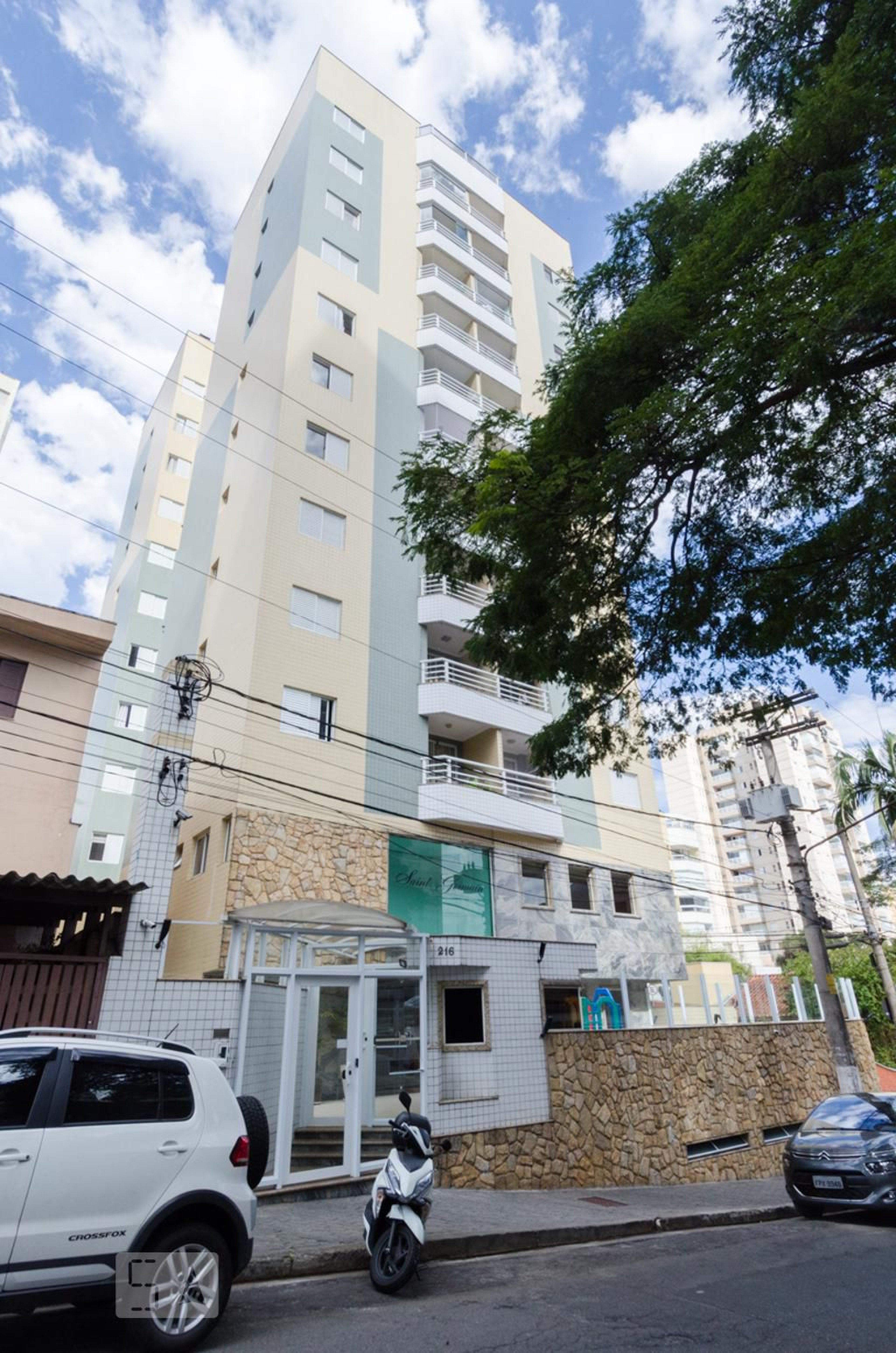 Fachada do Condomínio Condomínio Saint Germain