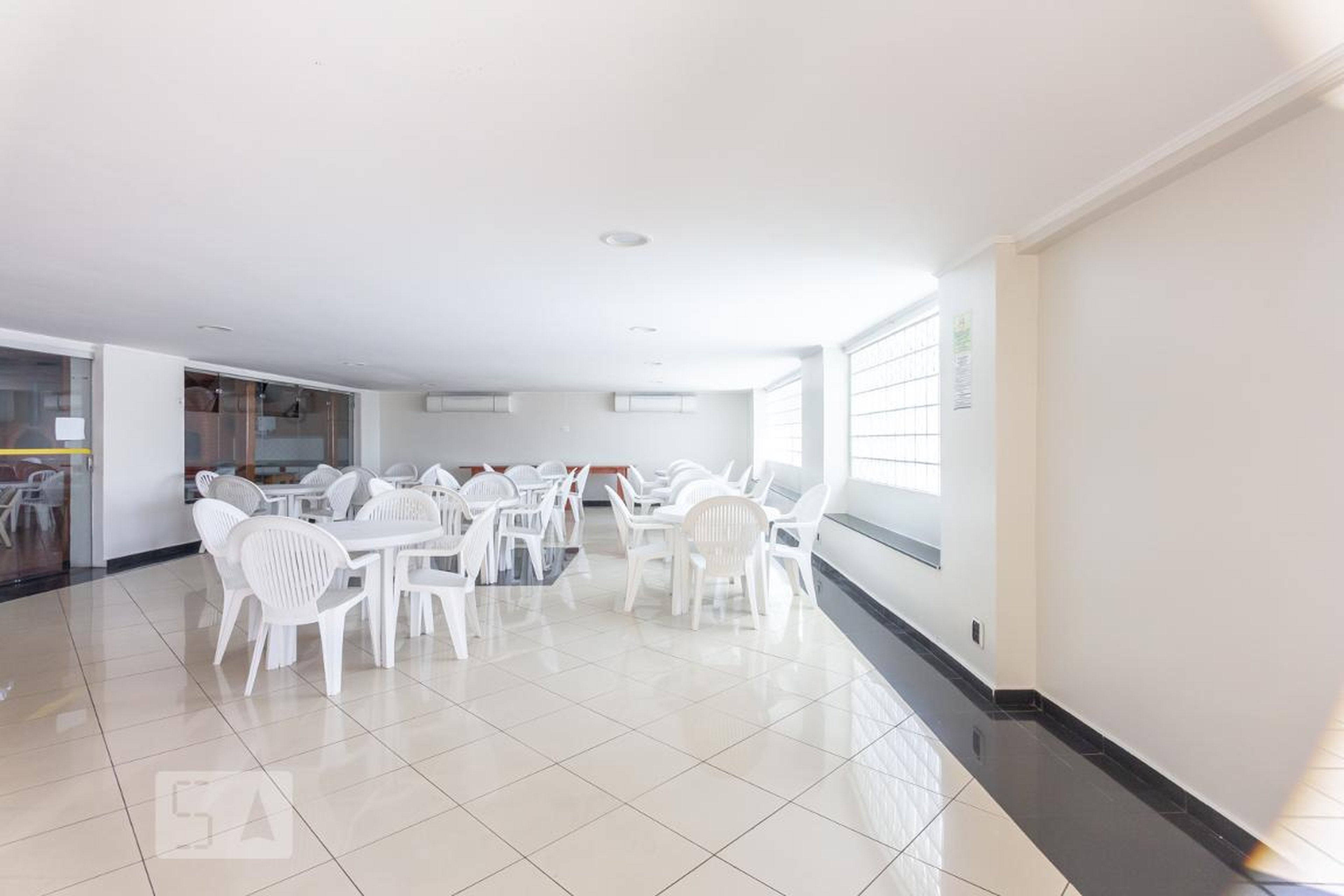Salão de Festa - Pompéia Nobre