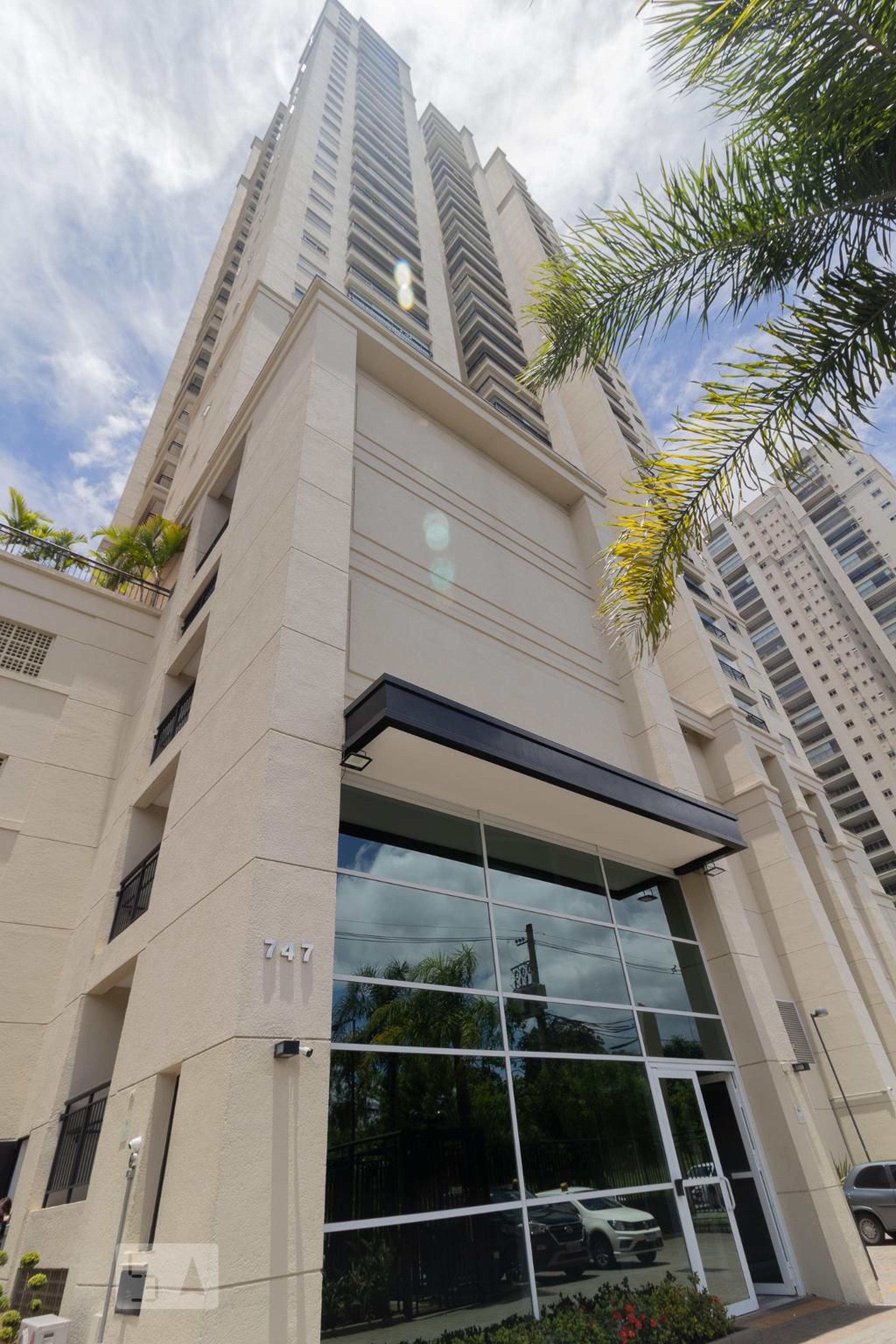 Fachada do Condomínio Condomínio em Avenida Bartolomeu de Carlos, 743