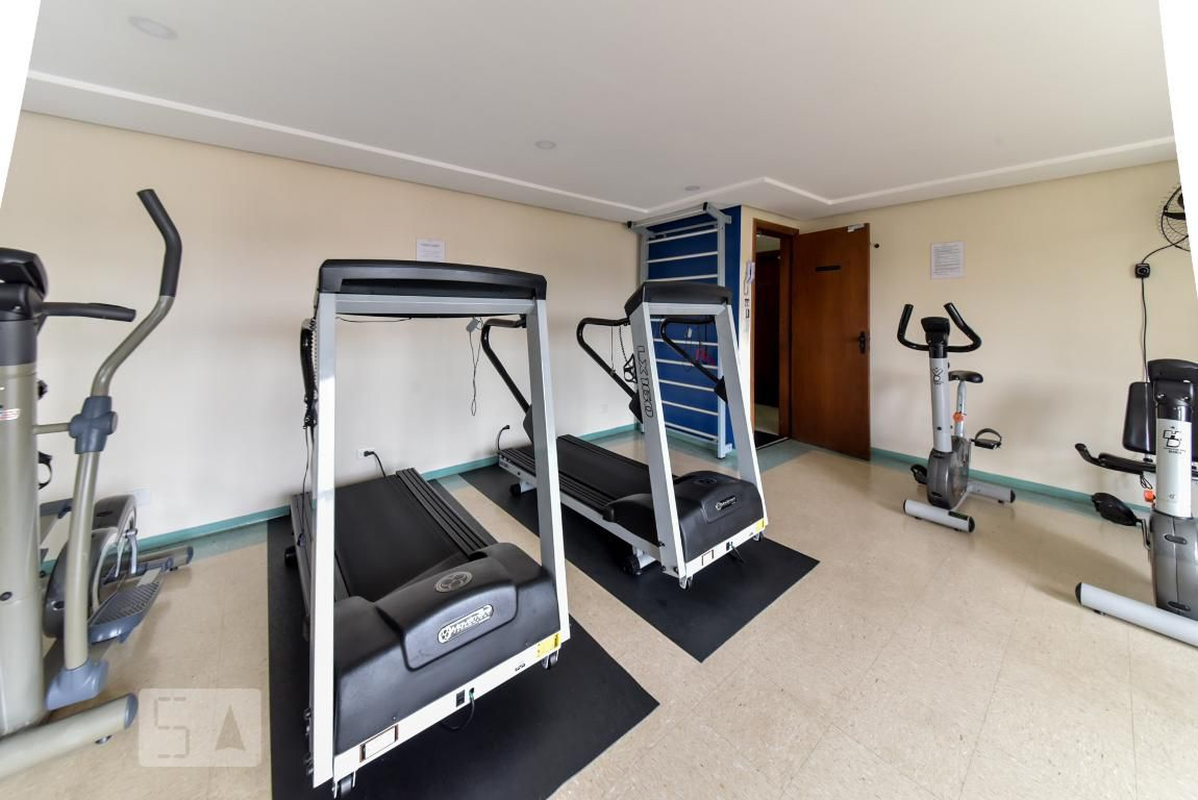 Academia - Independência