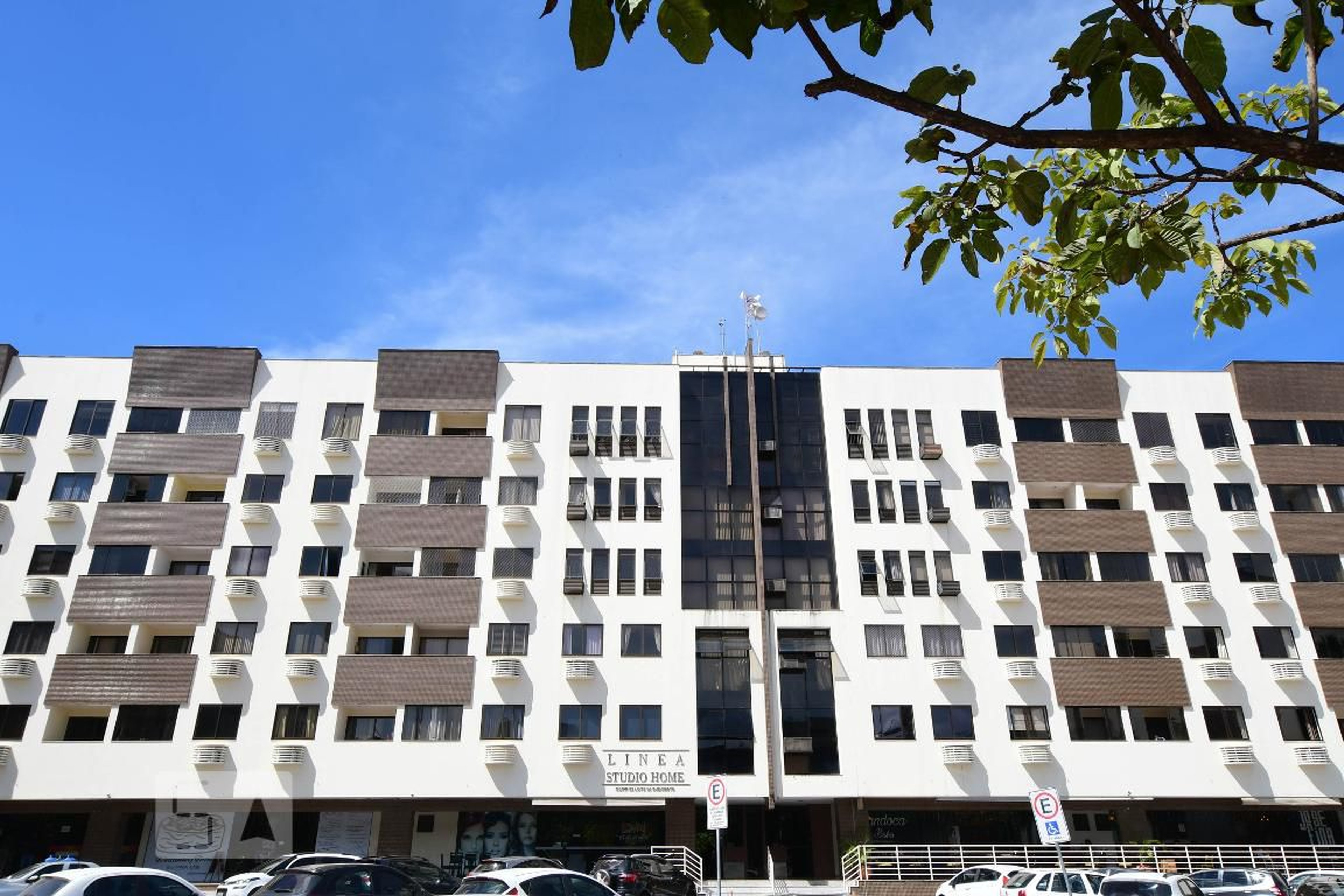 Fachada Condomínio Línea Studio Home
