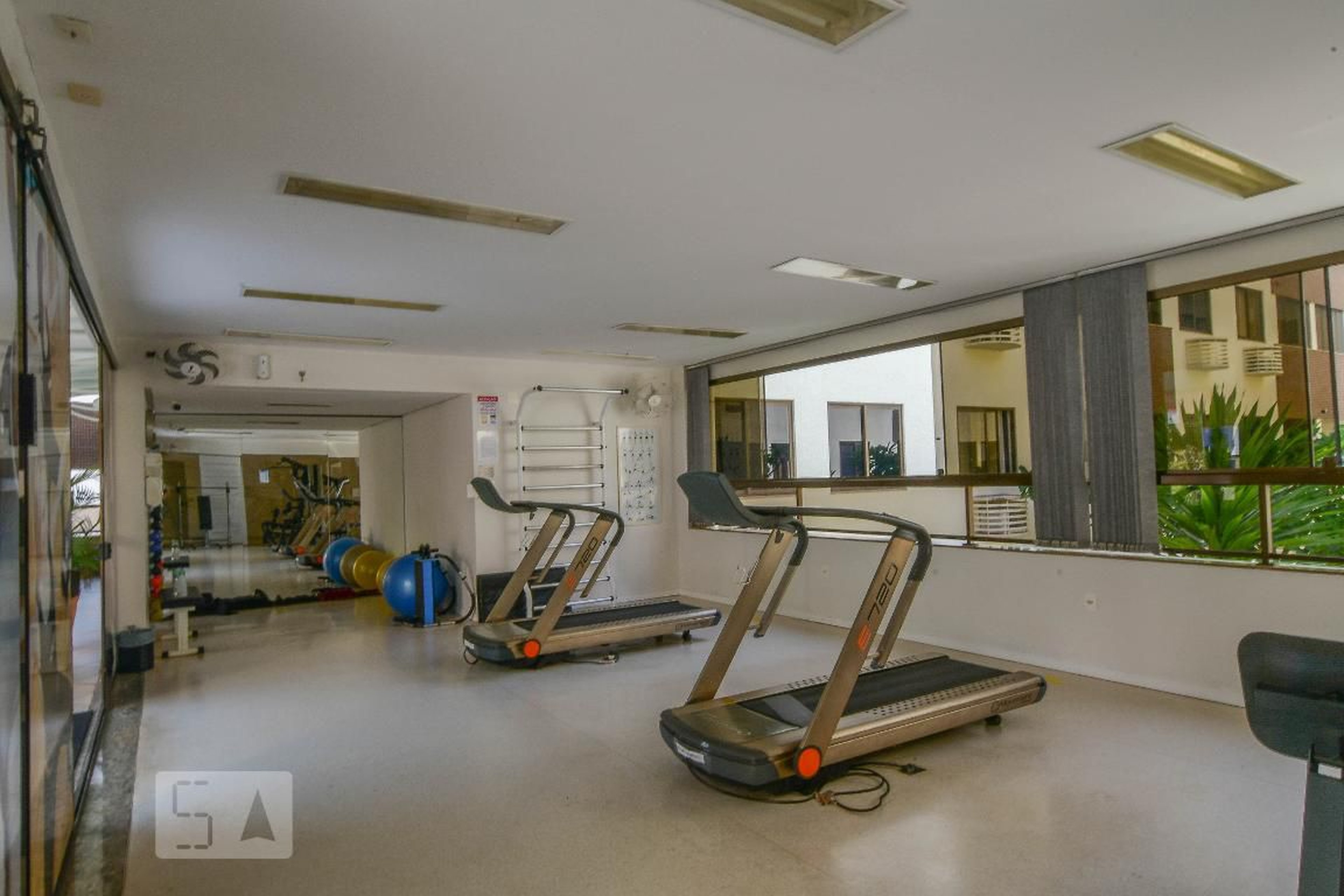 Academia - Línea Studio Home