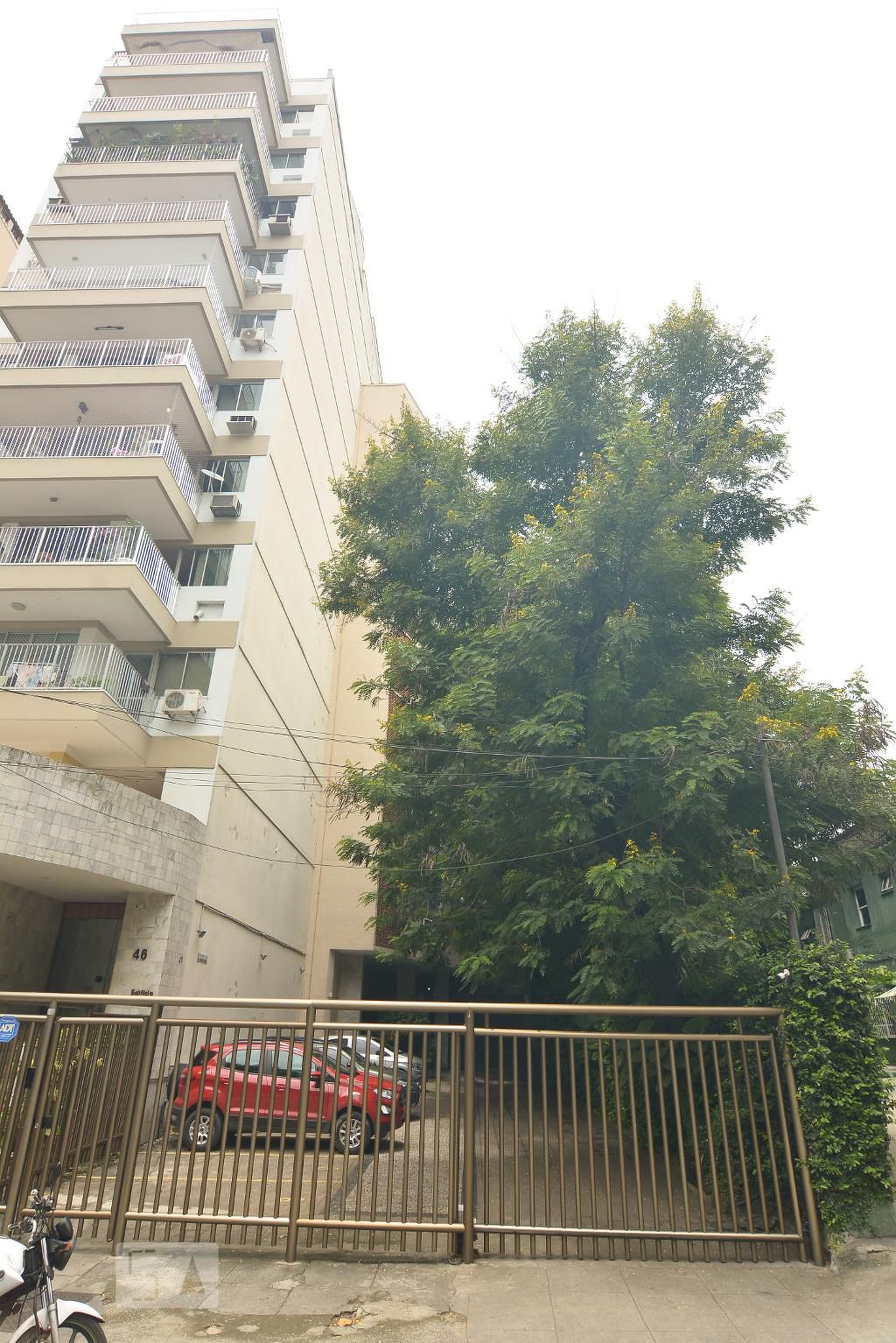 Fachada Condomínio Maratiacea