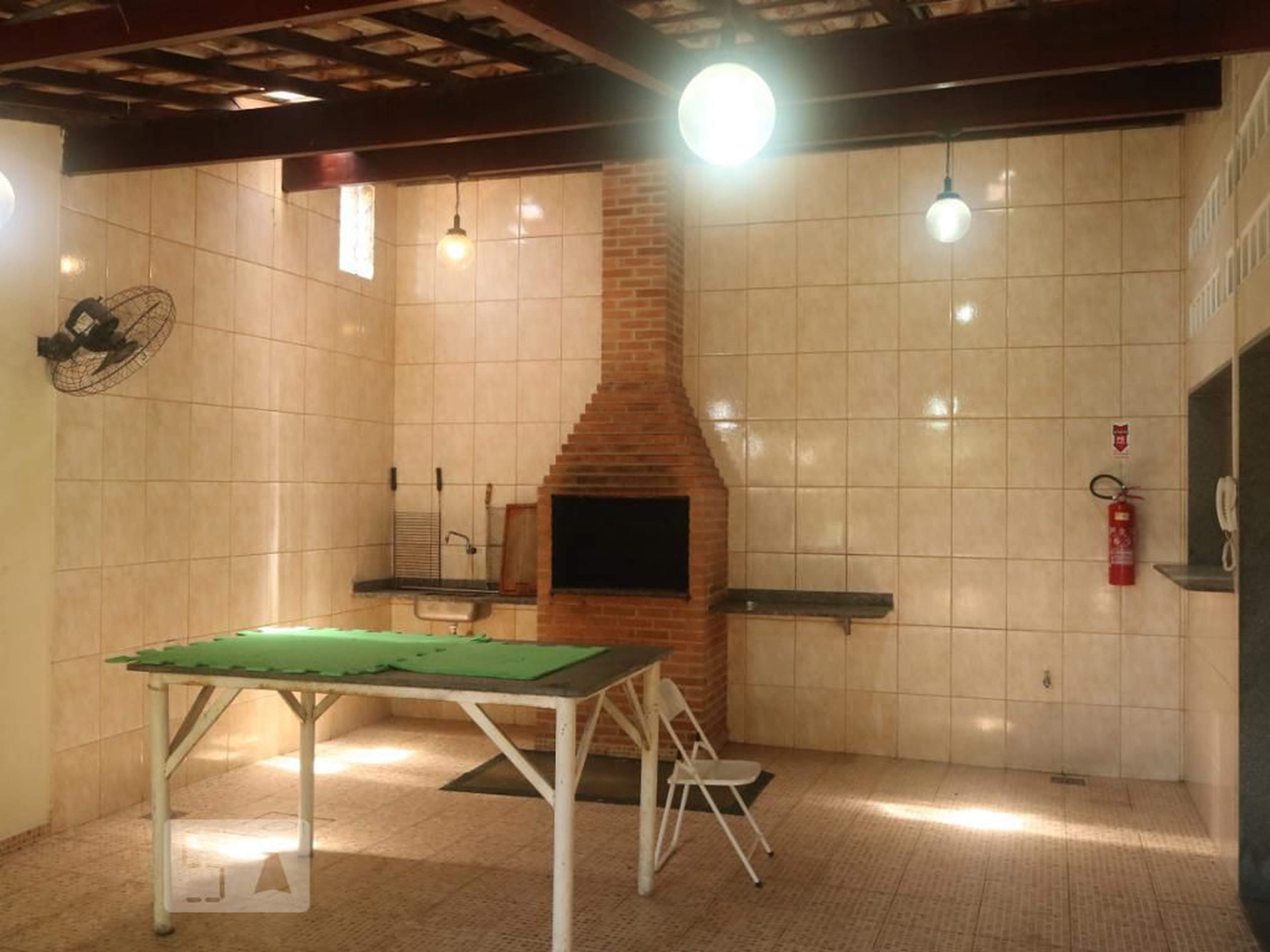 Churrasqueira - Edifício Lídia Couto