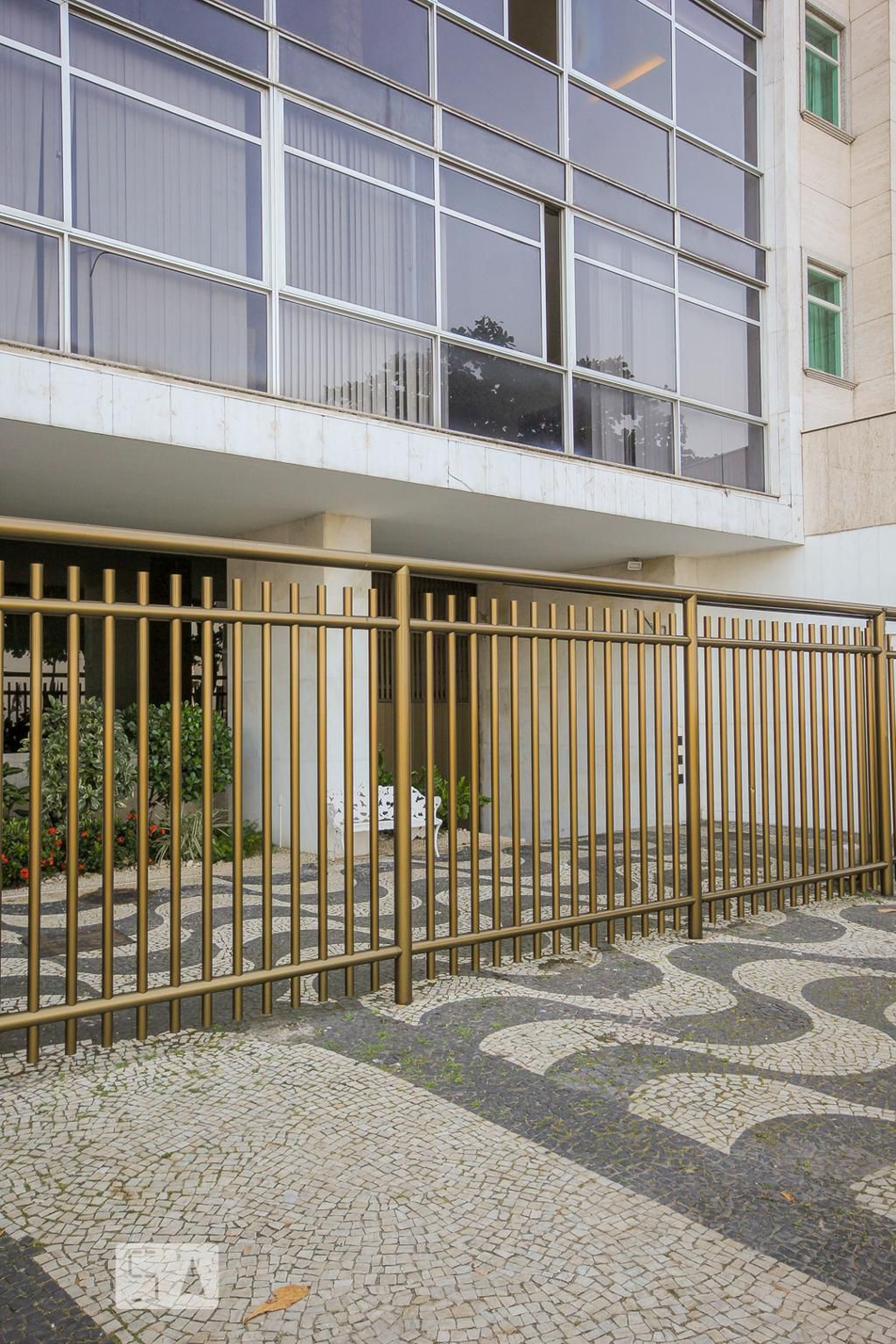 Fachada Edifício Comendador Levy Gasparian