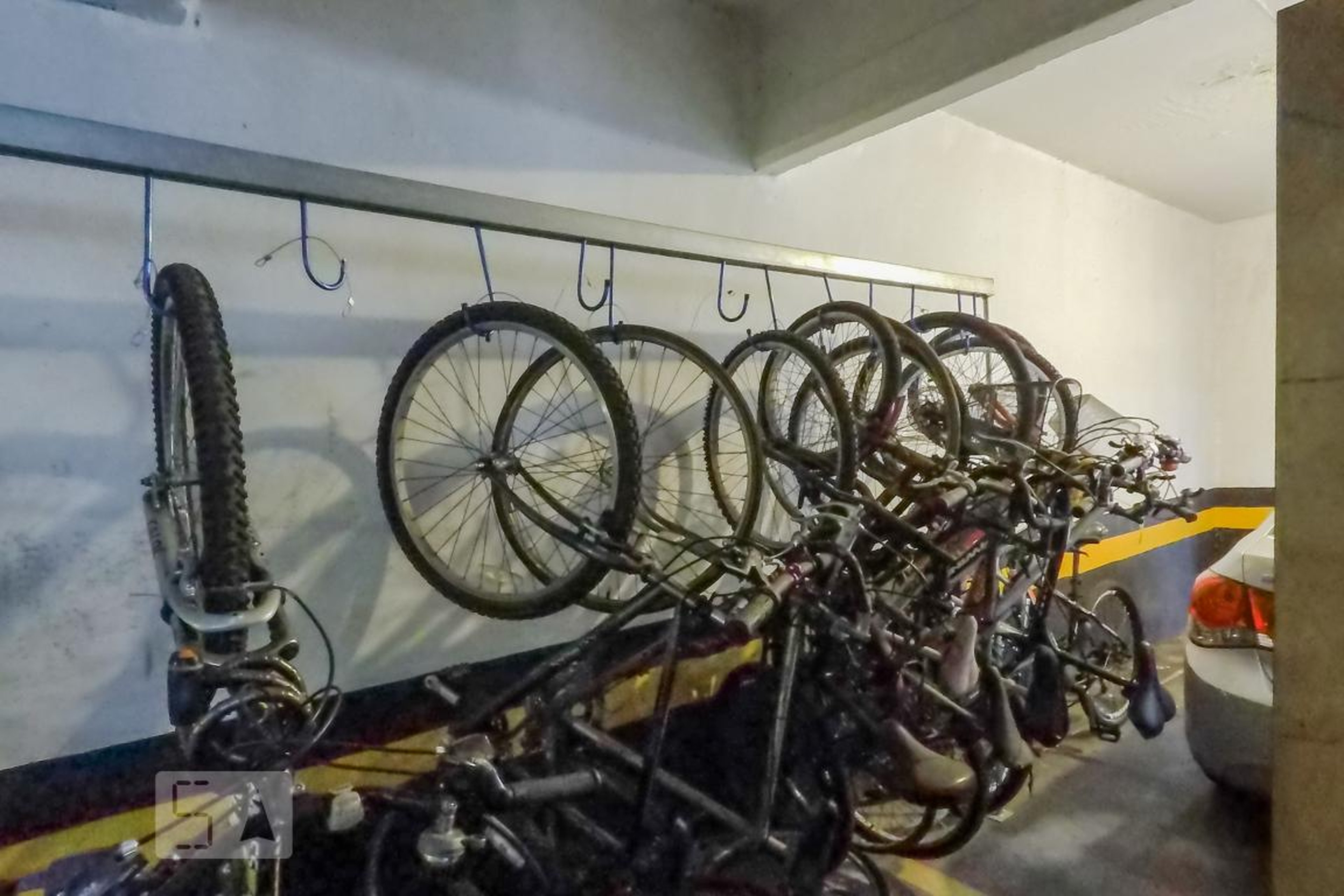 Bicicletario - Jardim Tropical