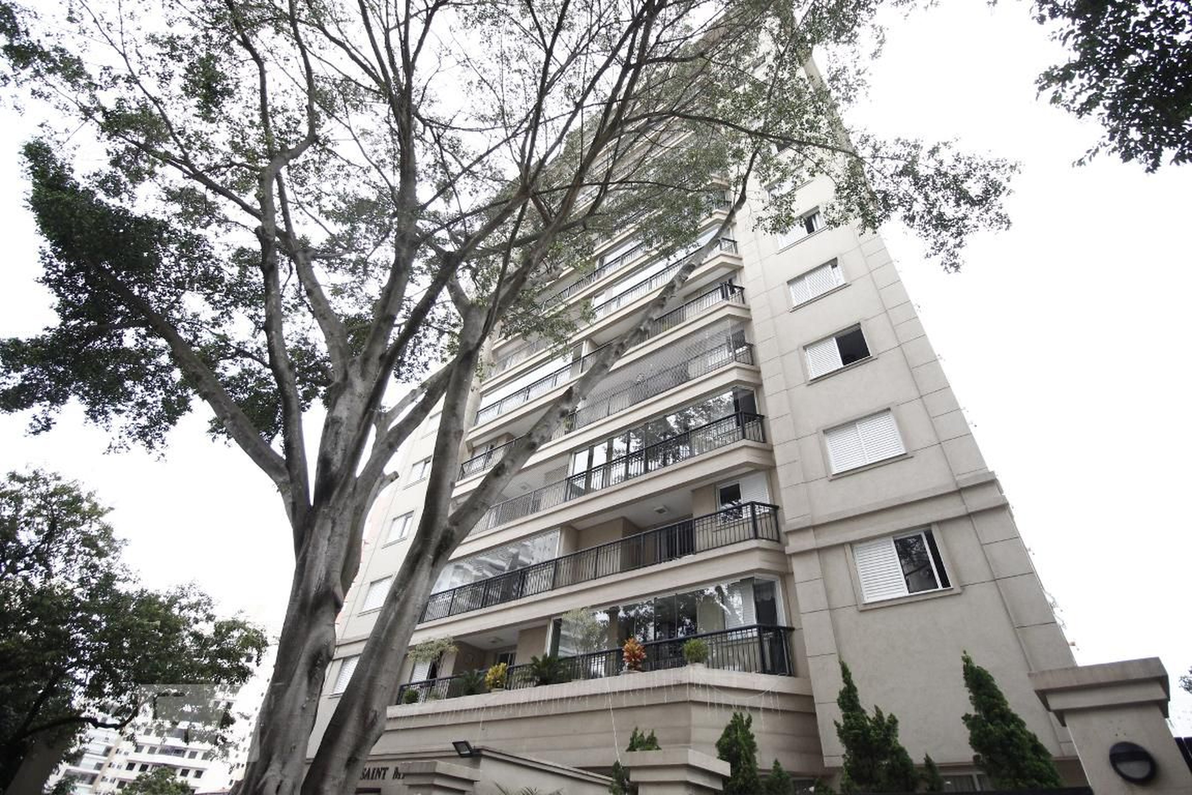 Prédio Condomínio Mont Saint Michel