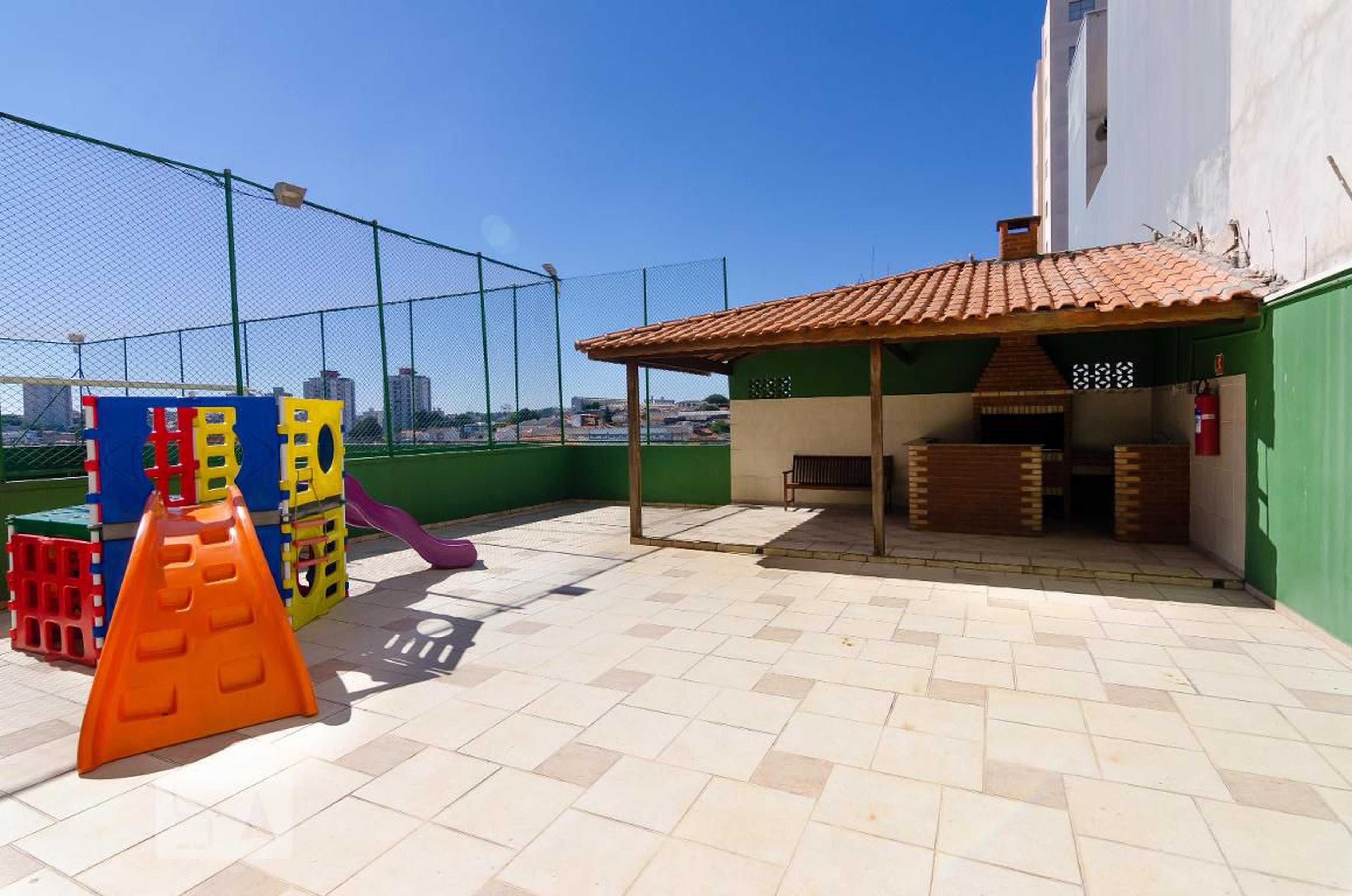 Playground - Solar Di Cavalcanti