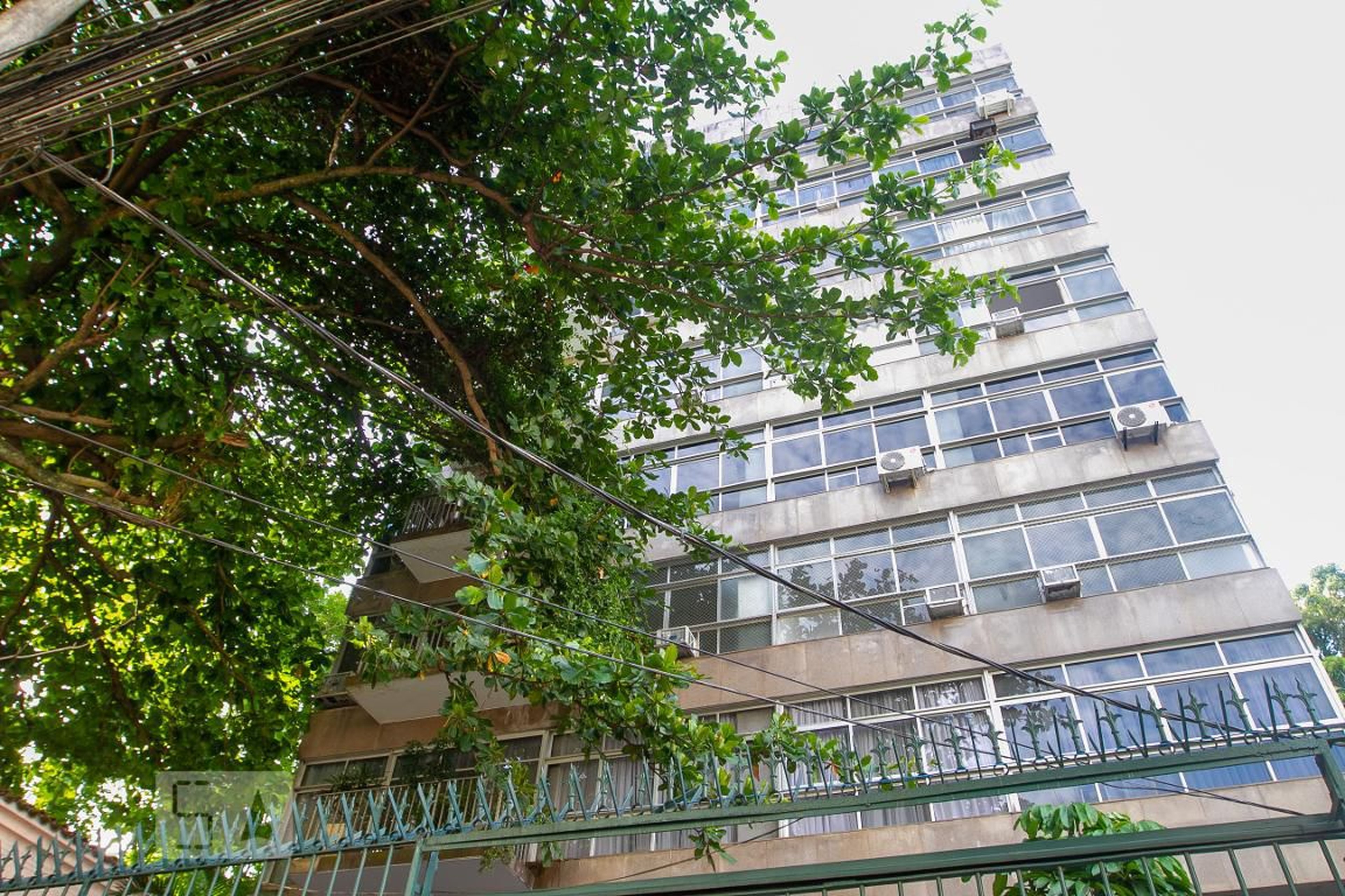 Fachada do Prédio Condomínio em Rua Marquês de São Vicente, 344