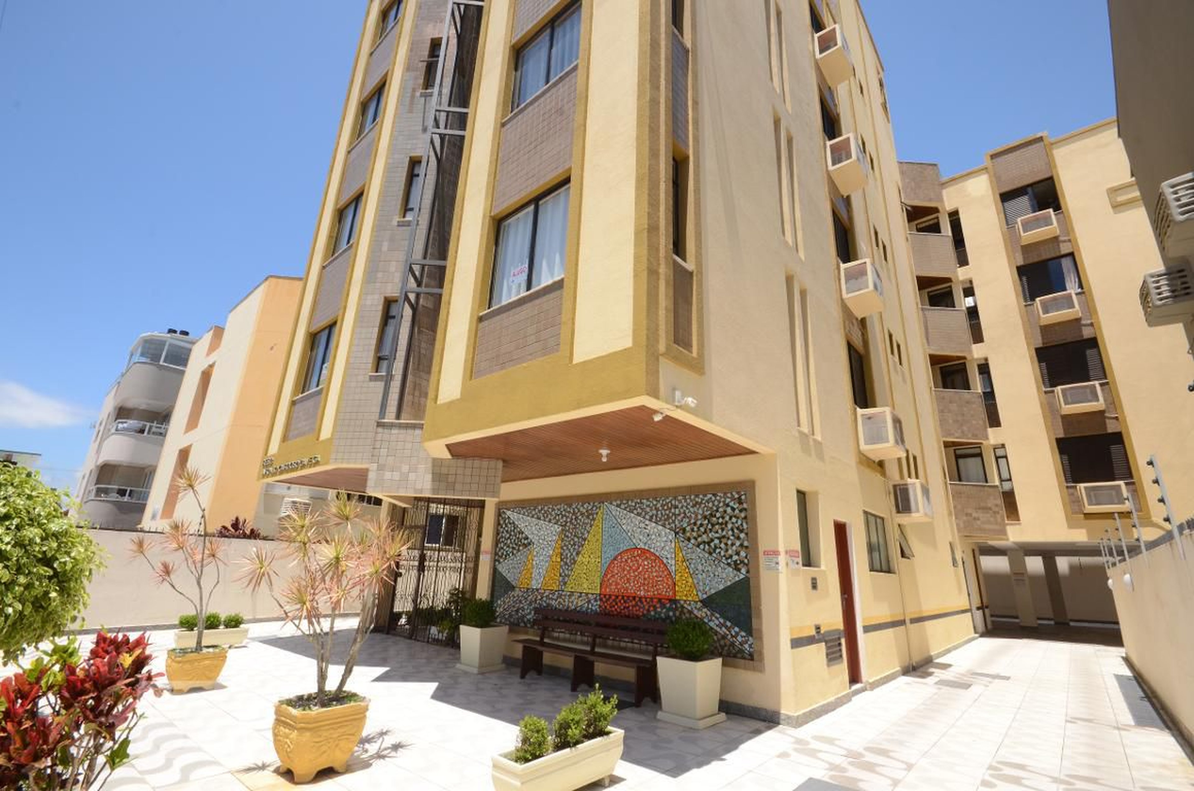 Fachada Condomínio Afonso Cardoso da Veiga