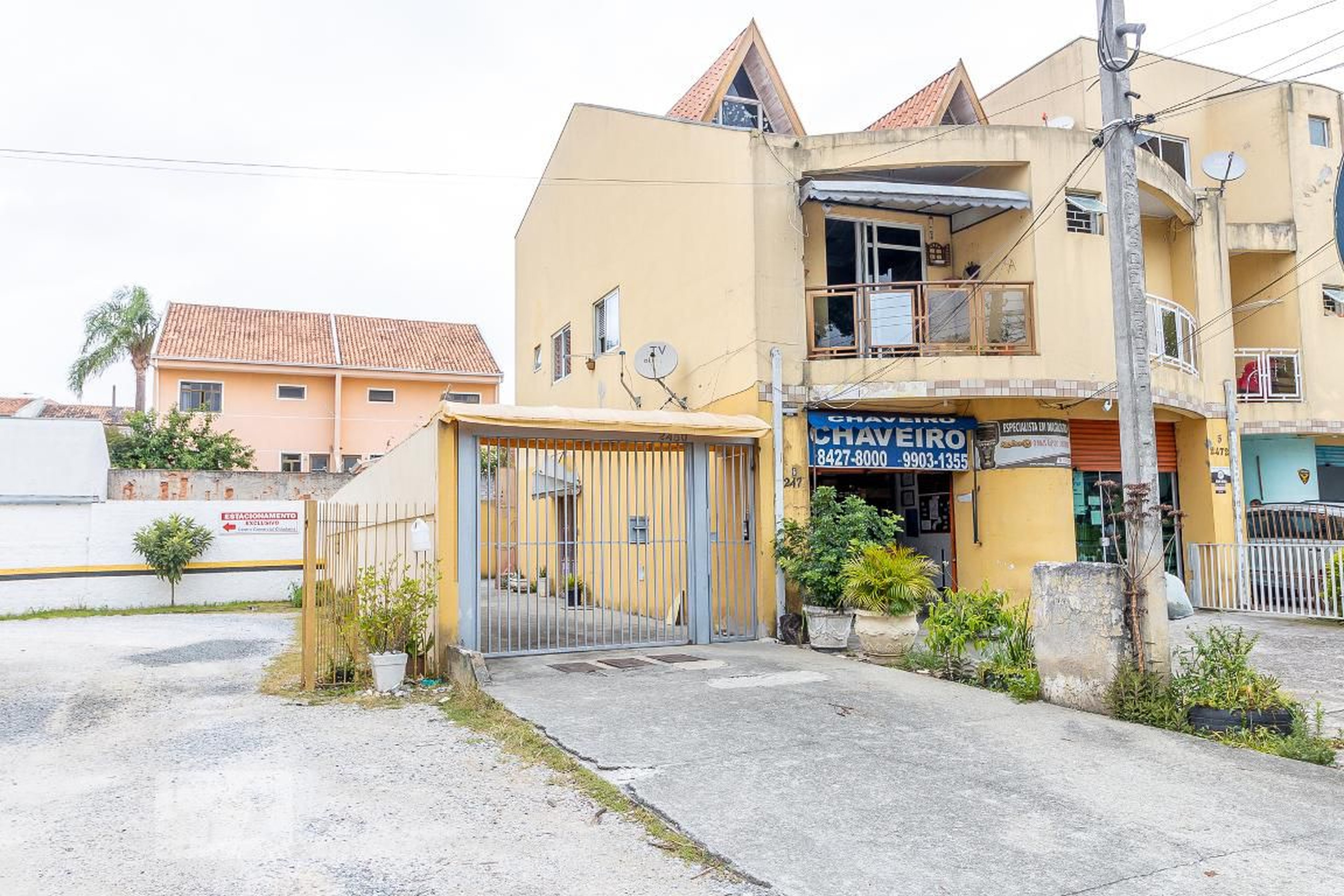 Fachada Condomínio em Rua General Potiguara, 2480