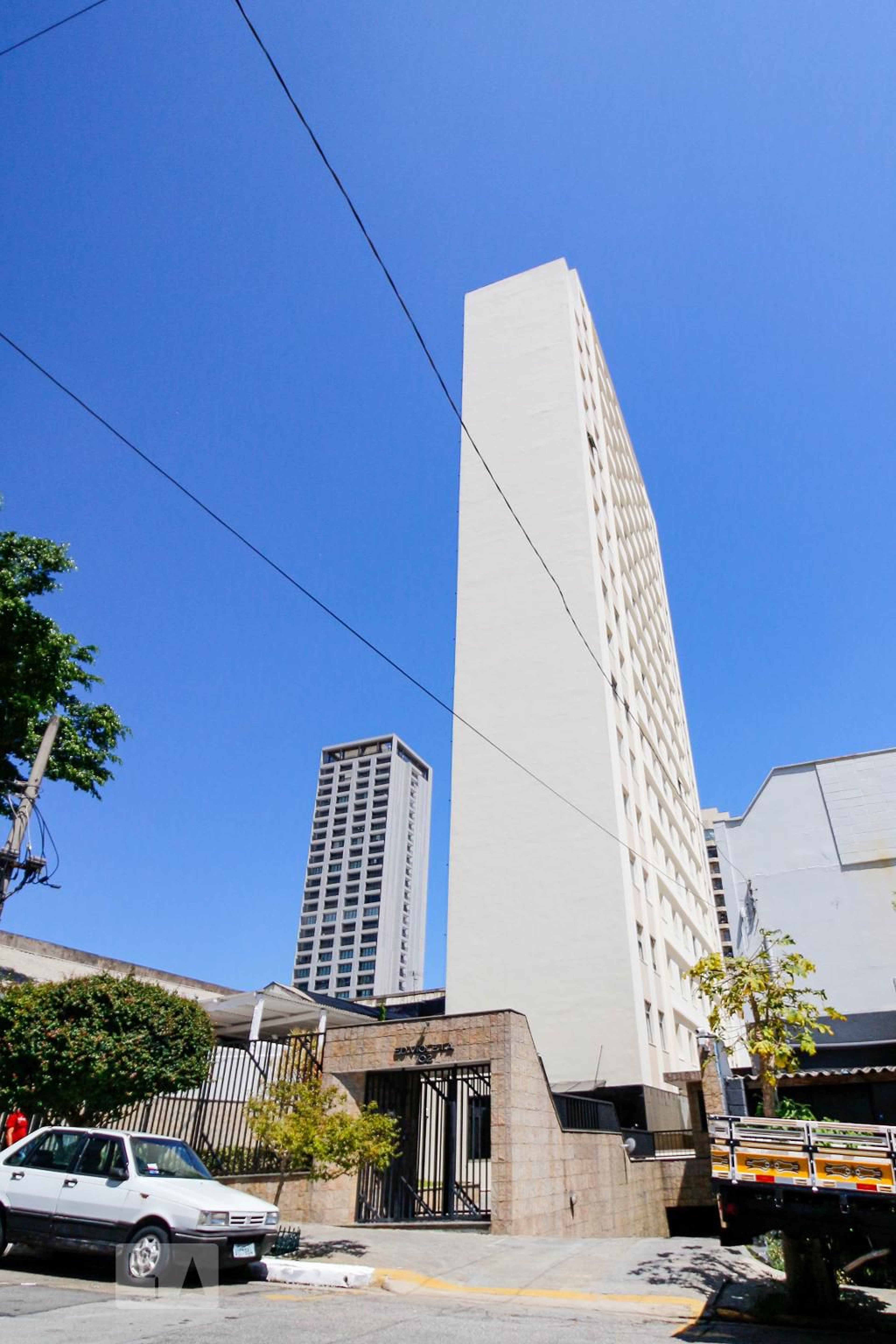 Fachada do Prédio Condomínio Violeta