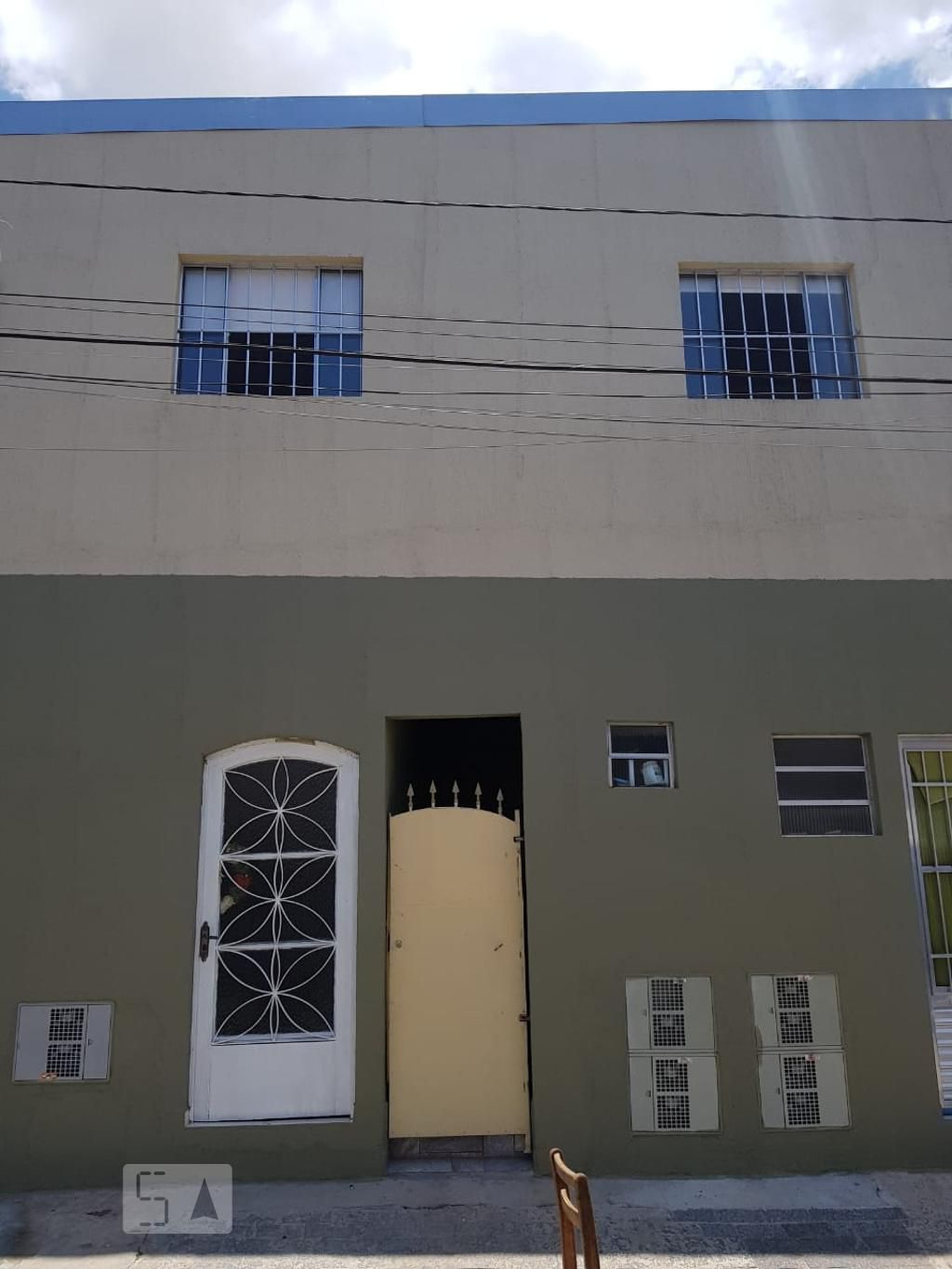 Fachada Condomínio em Rua Nicola Nicodemo, 28