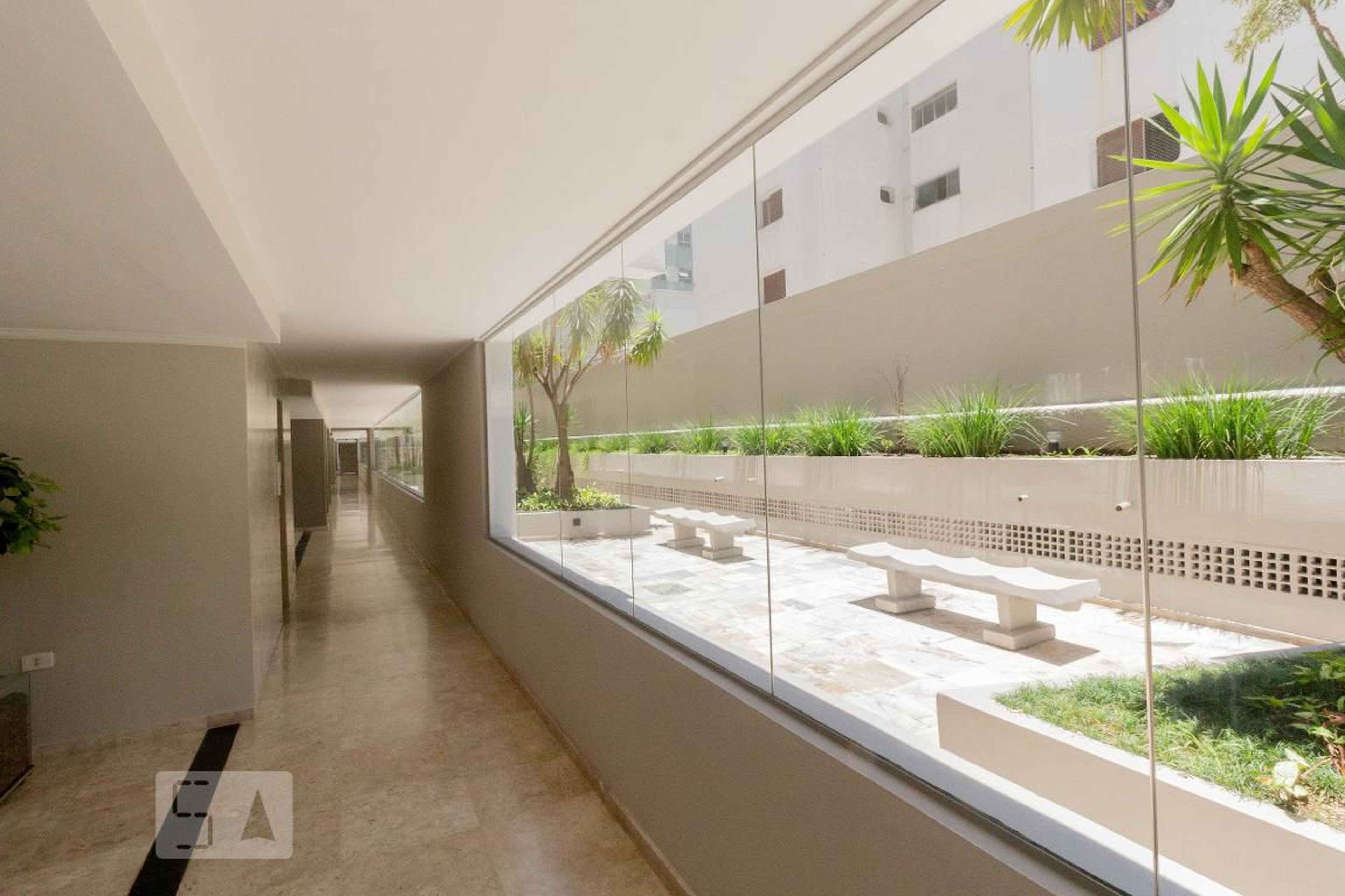 Área Externa - Edifício Salim Feres