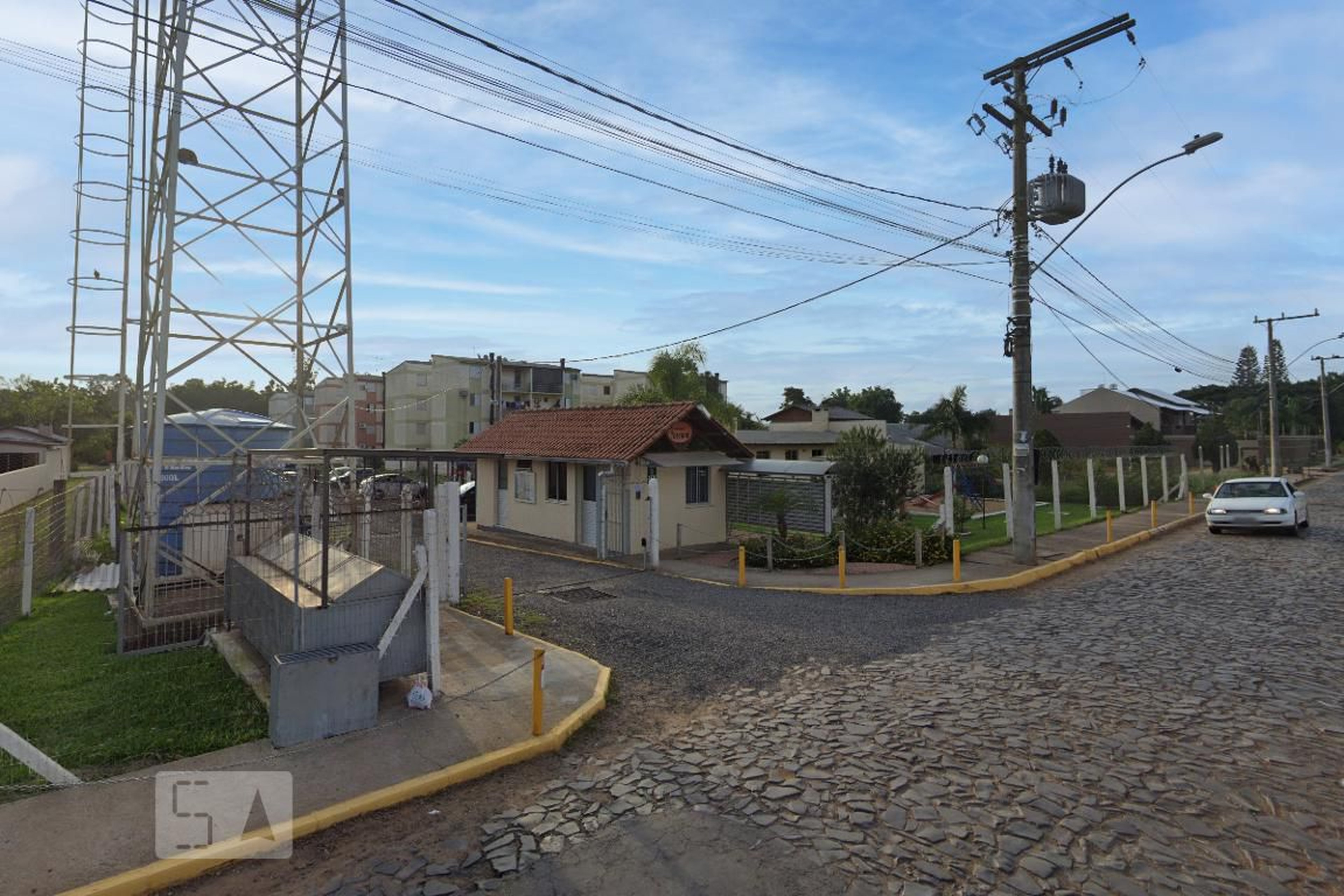 Fachada do Condomínio Condomínio em Avenida Integração, 33