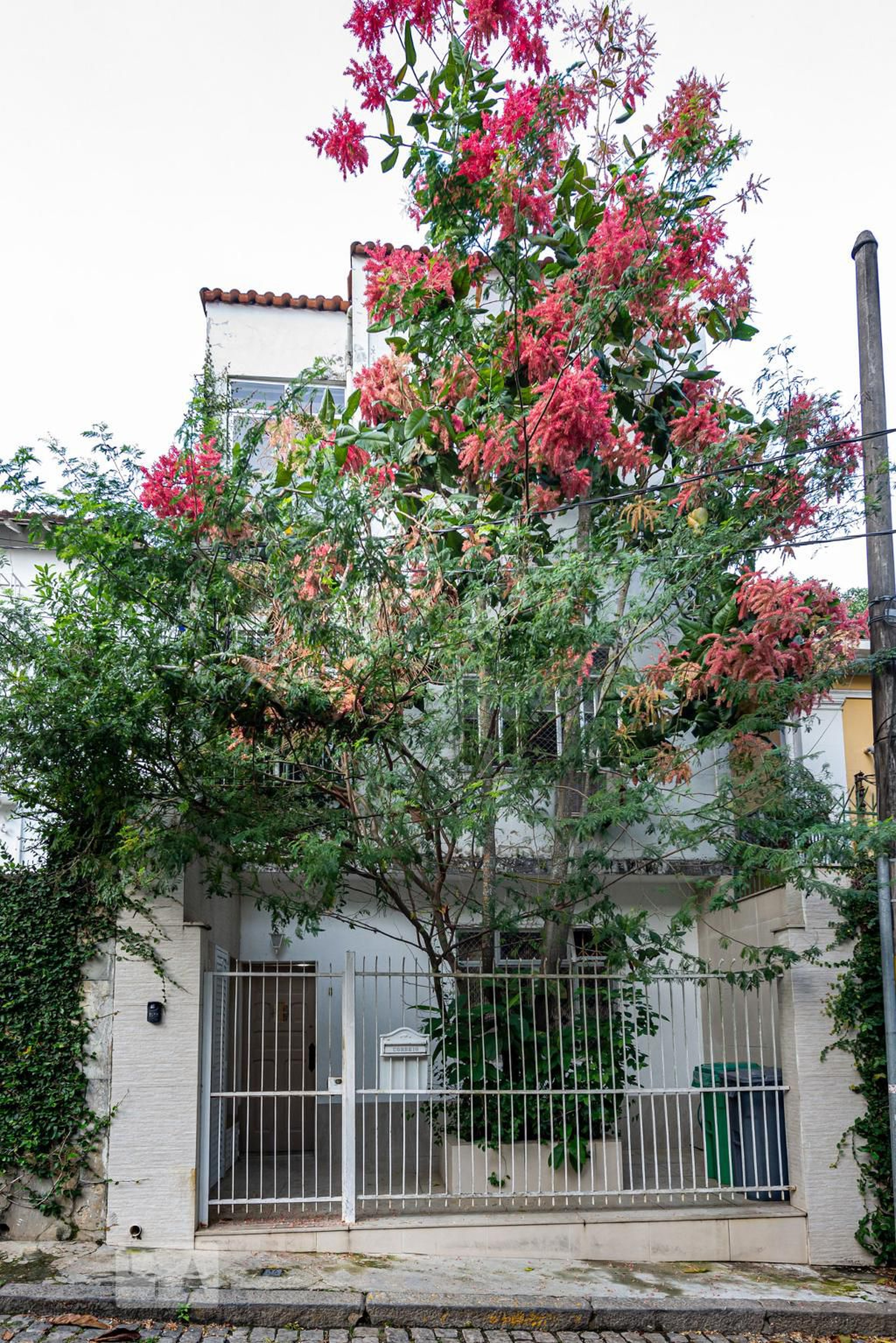 Fachada Condomínio Santa Heloisa